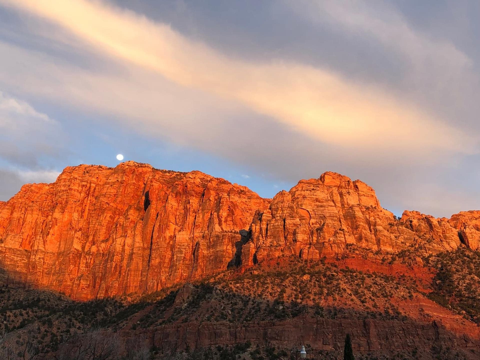 Bumbleberry Inn gallery photo in Springdale, UT — image 21