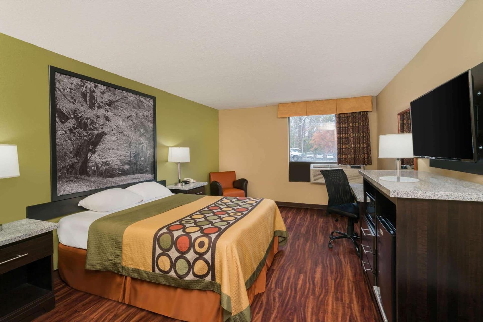 Super 8 by Wyndham Raleigh North East property views in Raleigh, NC — gallery photo 3