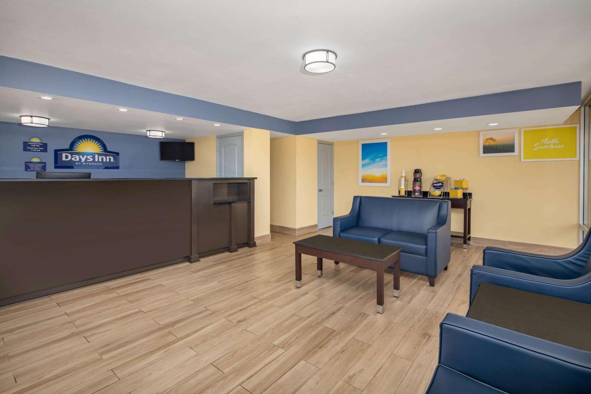 Days Inn by Wyndham Muscle Shoals property views in Muscle Shoals, AL — gallery photo 3