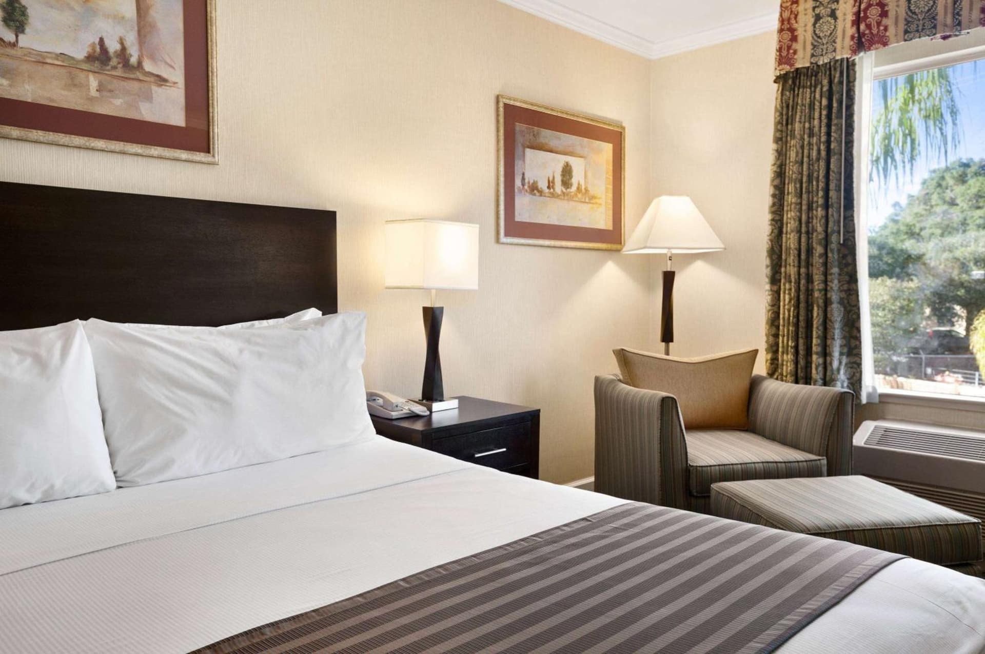 Days Inn by Wyndham Concord gallery photo in Concord, CA — image 27