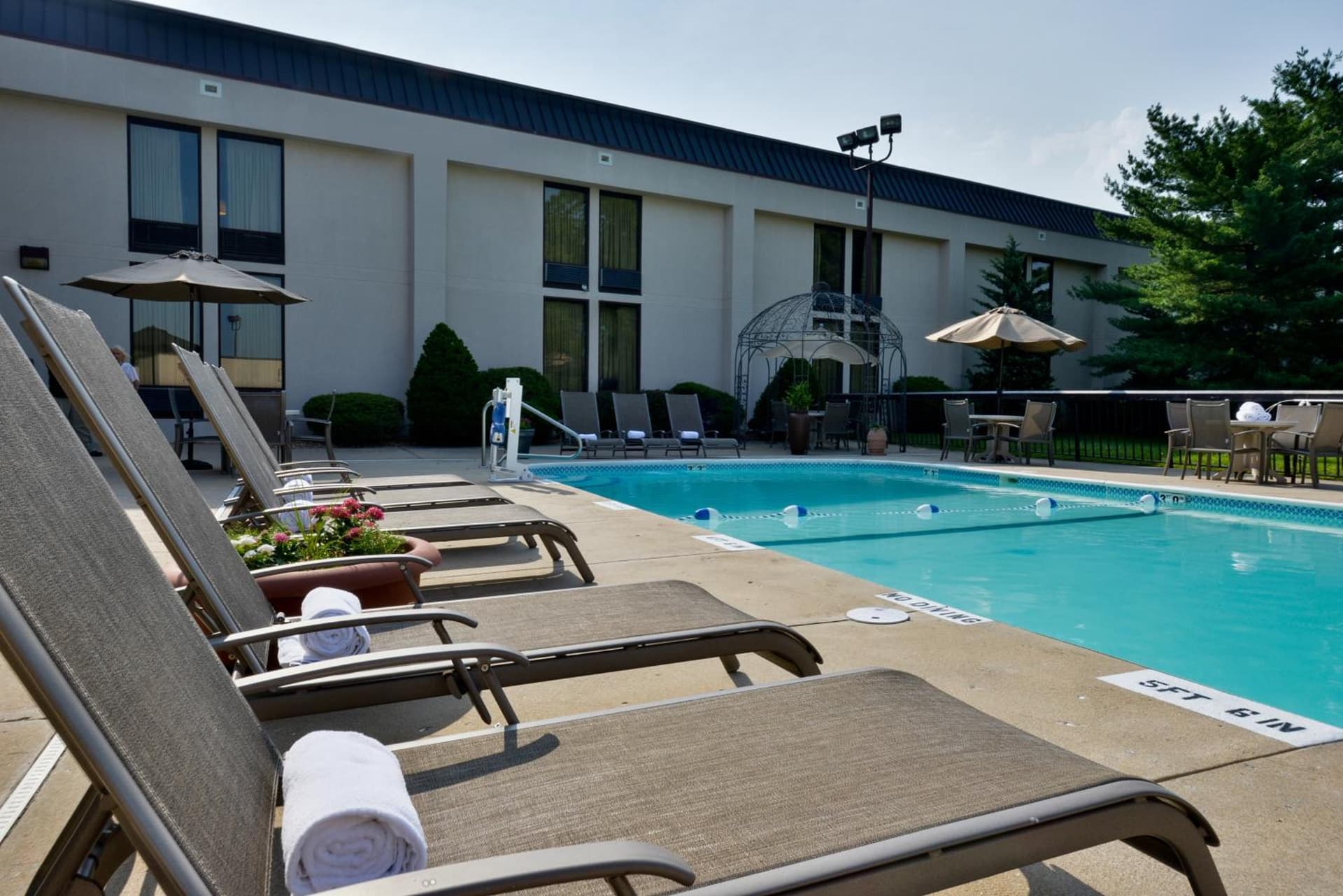 Greenstay Hotel & Suites Central gallery photo in Springfield, MO — image 42