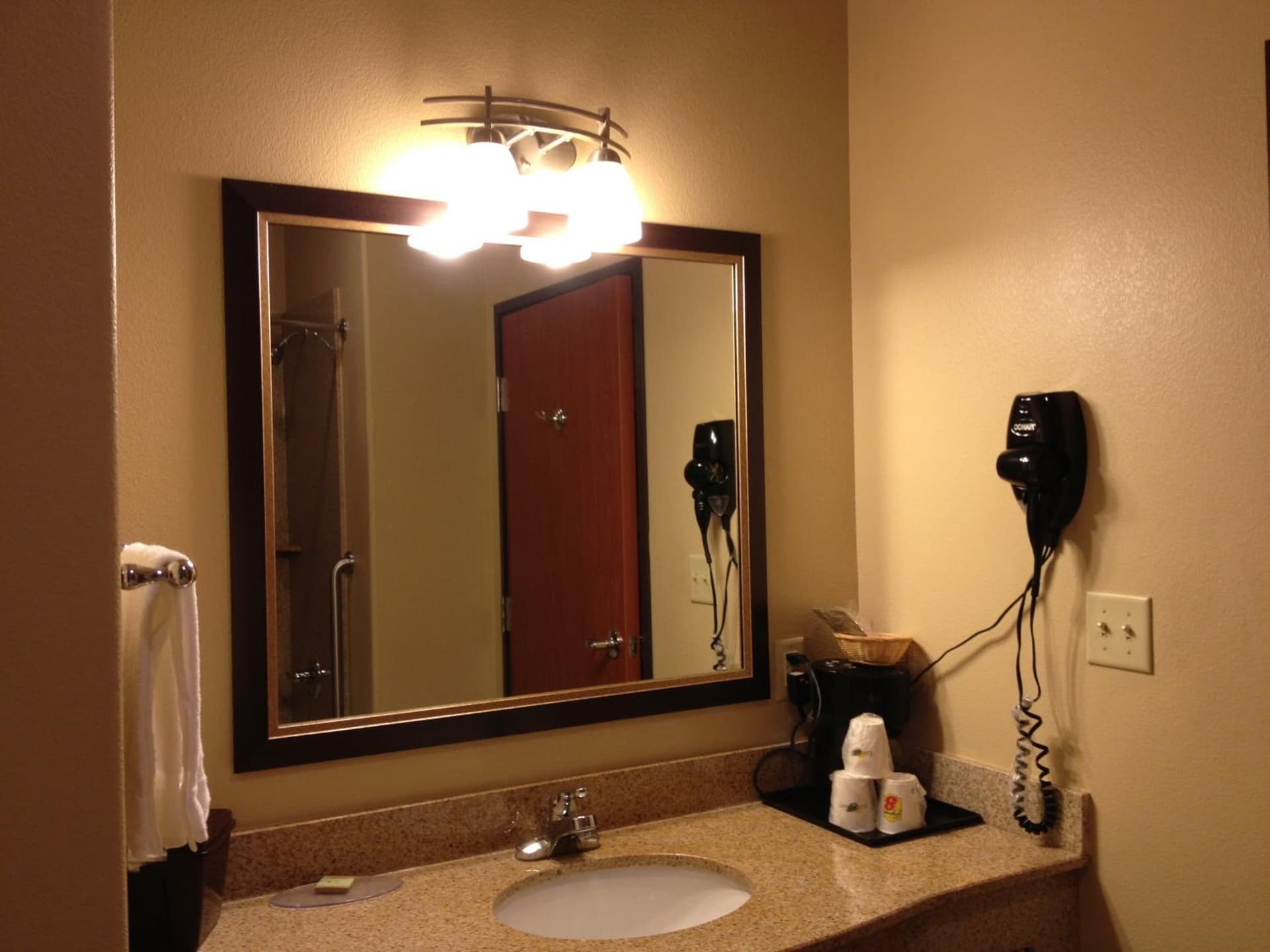 Sonesta Essential Hotels Odessa gallery photo in Odessa, TX — image 15