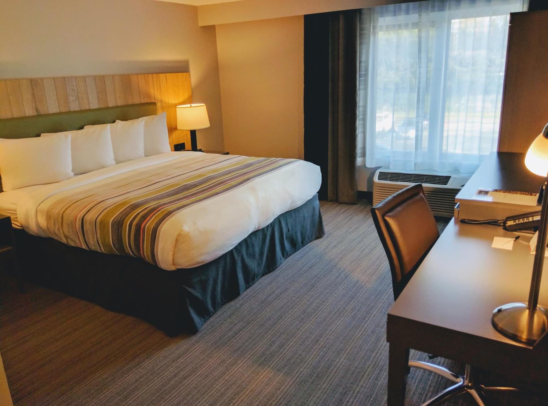 Country Inn & Suites by Radisson, Seattle-Tacoma International Airport, WA gallery photo in SeaTac, WA — image 9