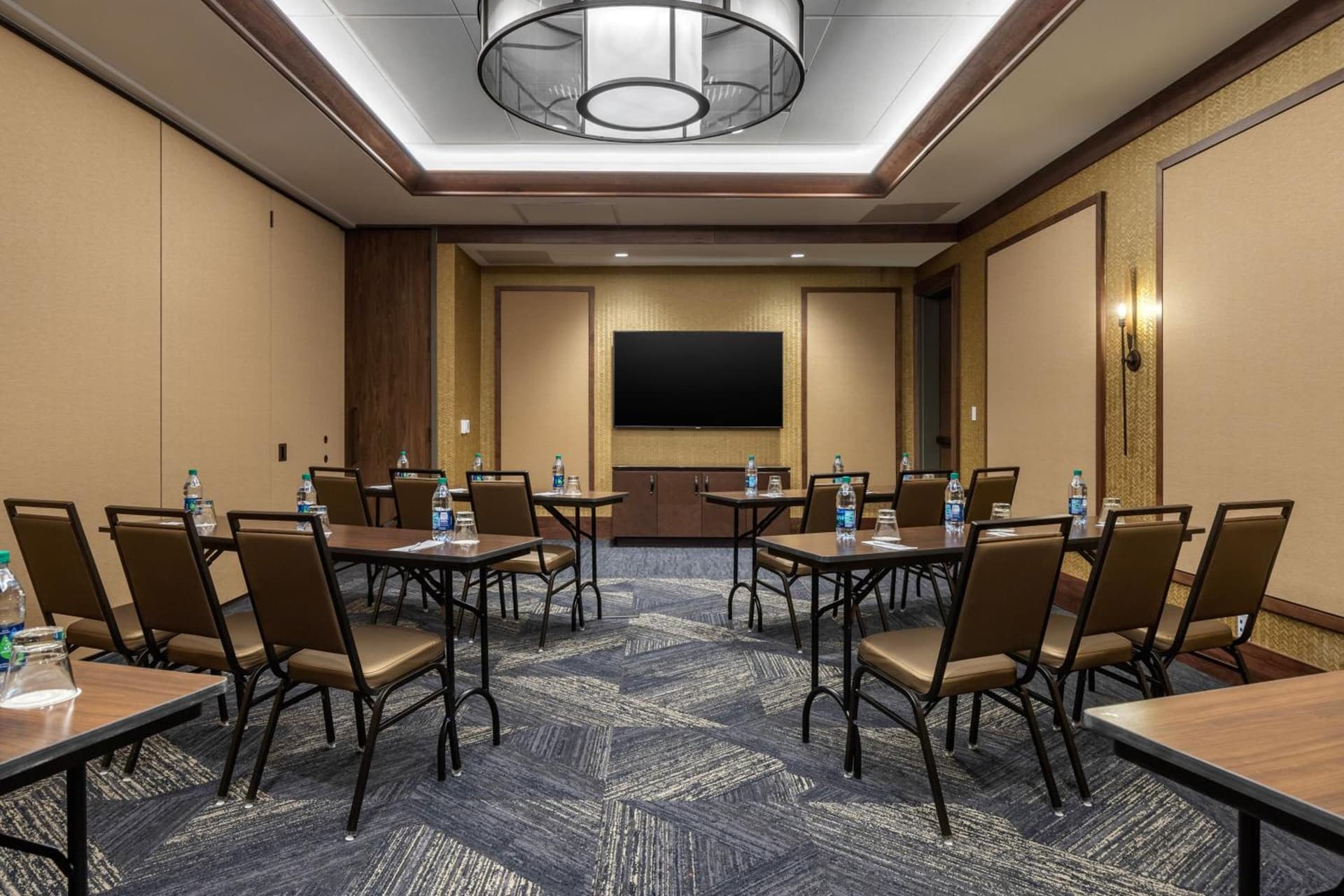 Cambria Hotel - Arundel Mills BWI Airport gallery photo in Hanover, MD — image 97