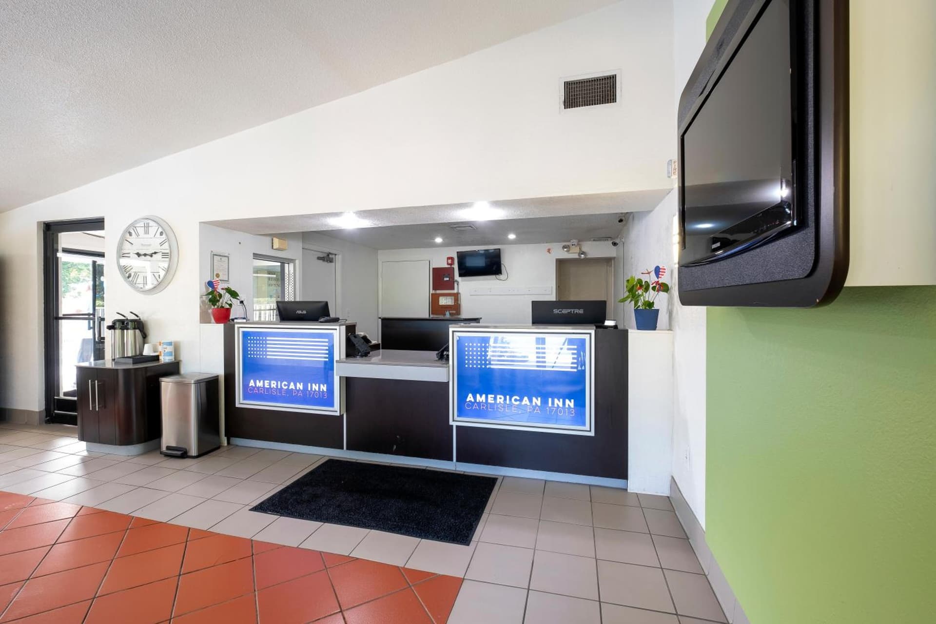 American Inn interior in Carlisle, PA — gallery photo 2