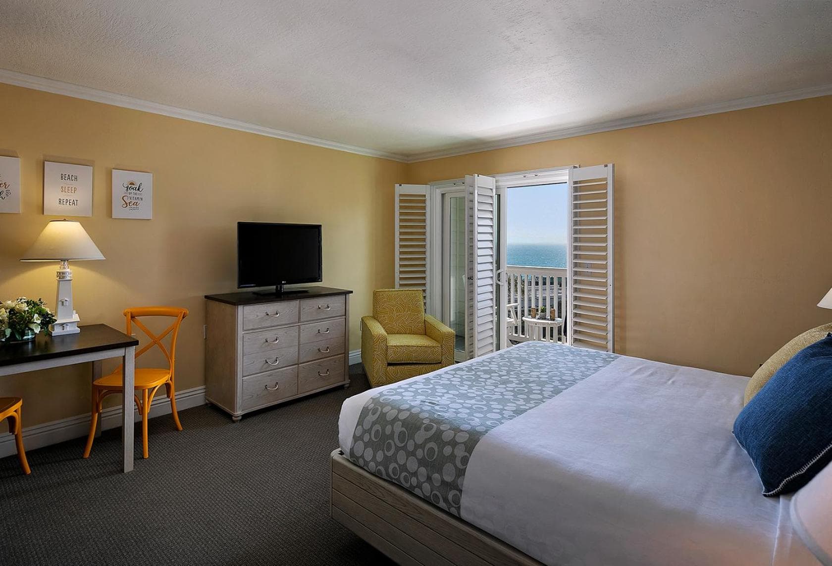 Pismo Lighthouse Suites gallery photo in Pismo Beach, CA — image 5