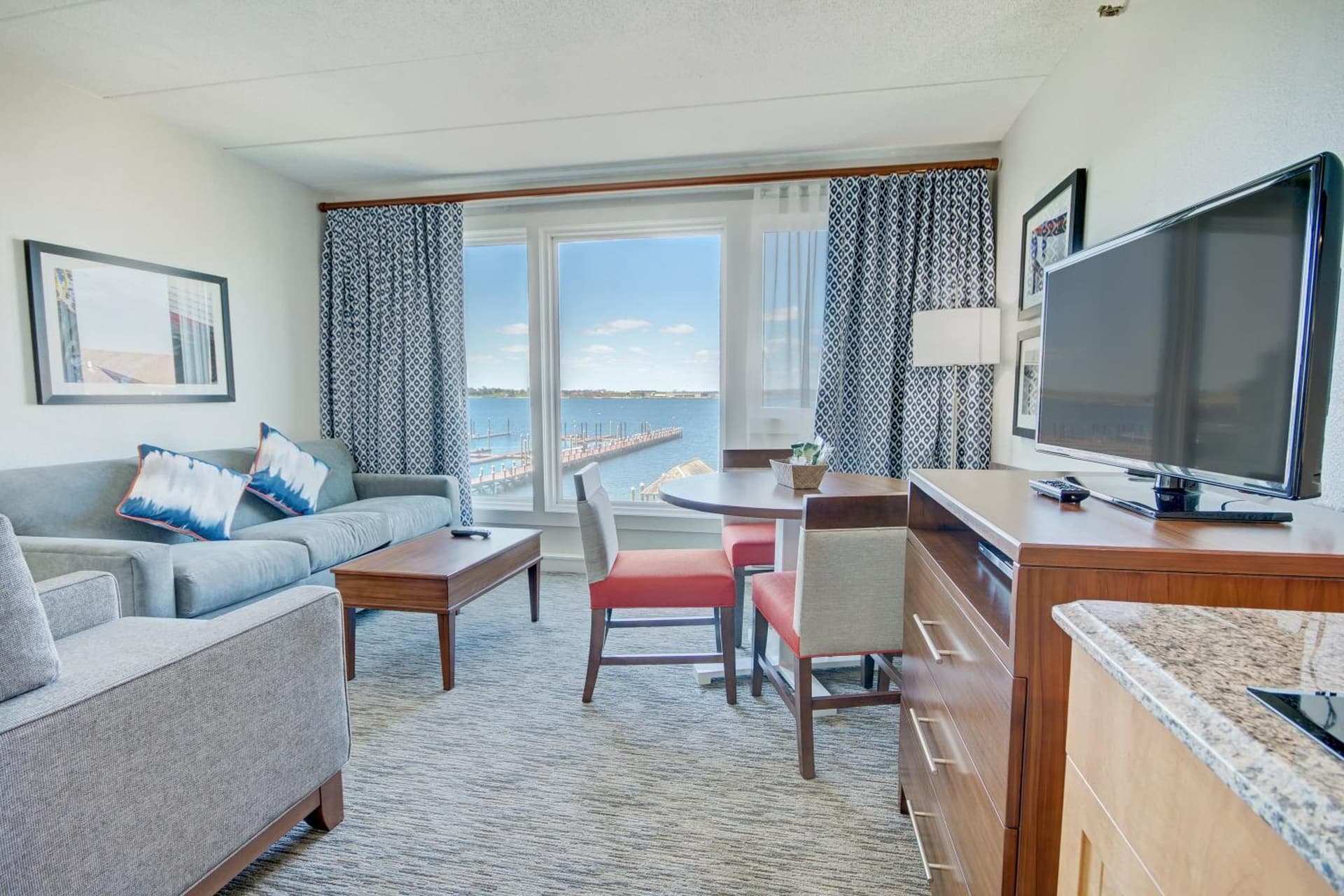 Club Wyndham Inn on the Harbor interior in Newport, RI — gallery photo 2