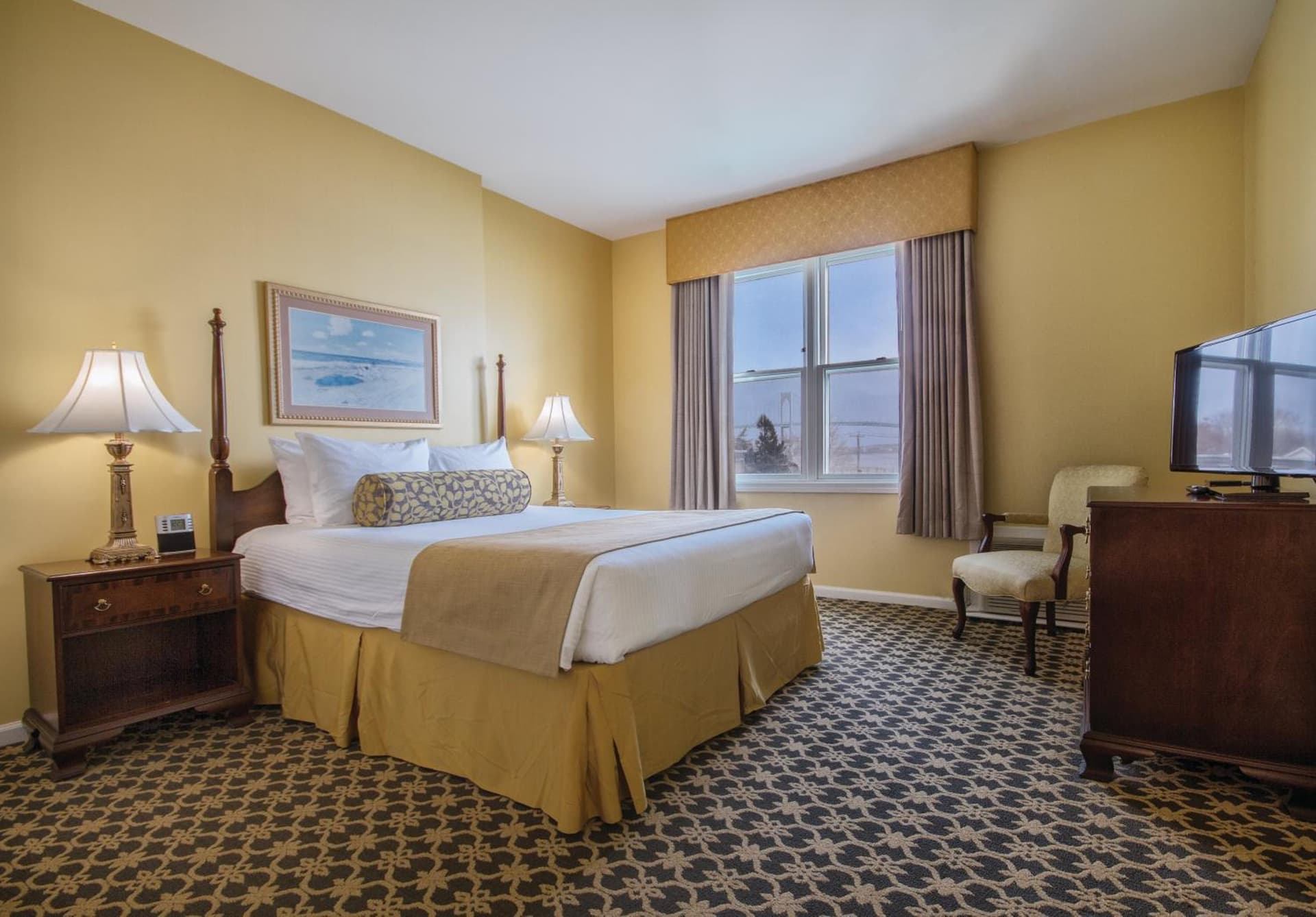 Club Wyndham Bay Voyage Inn property views in Jamestown — gallery photo 3