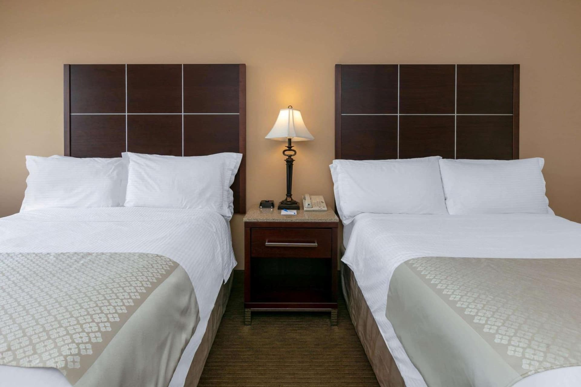 Wyndham Riverfront Hotel gallery photo in Little Rock, AR — image 25