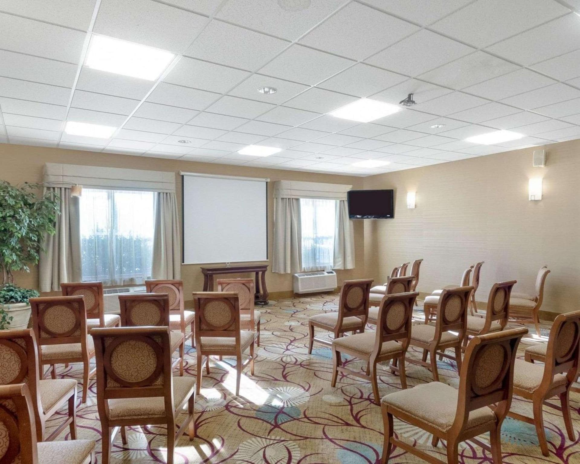 Comfort Inn & Suites Fayetteville-University Area gallery photo in Fayetteville, AR — image 5