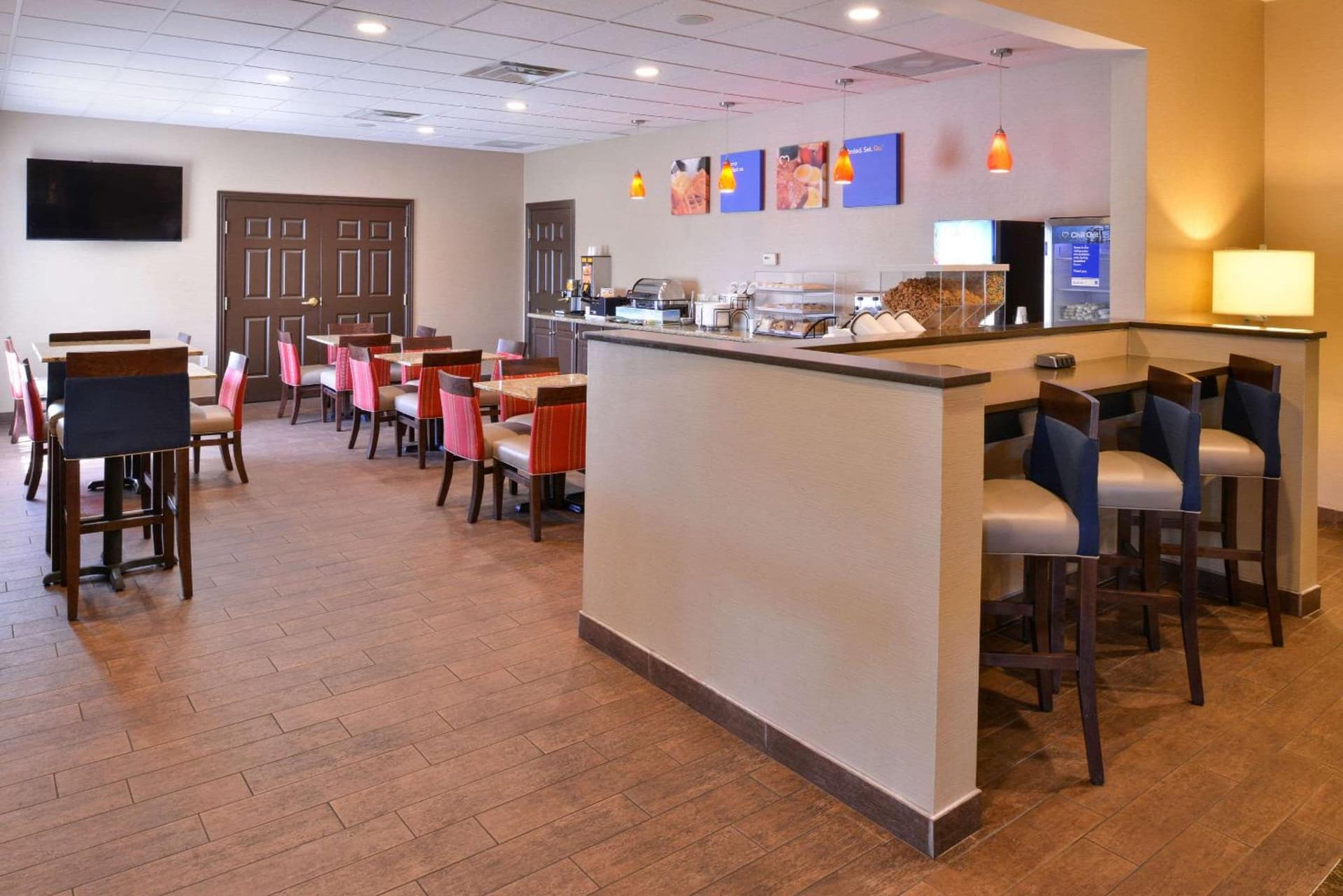 Comfort Inn & Suites Fayetteville-University Area gallery photo in Fayetteville, AR — image 8