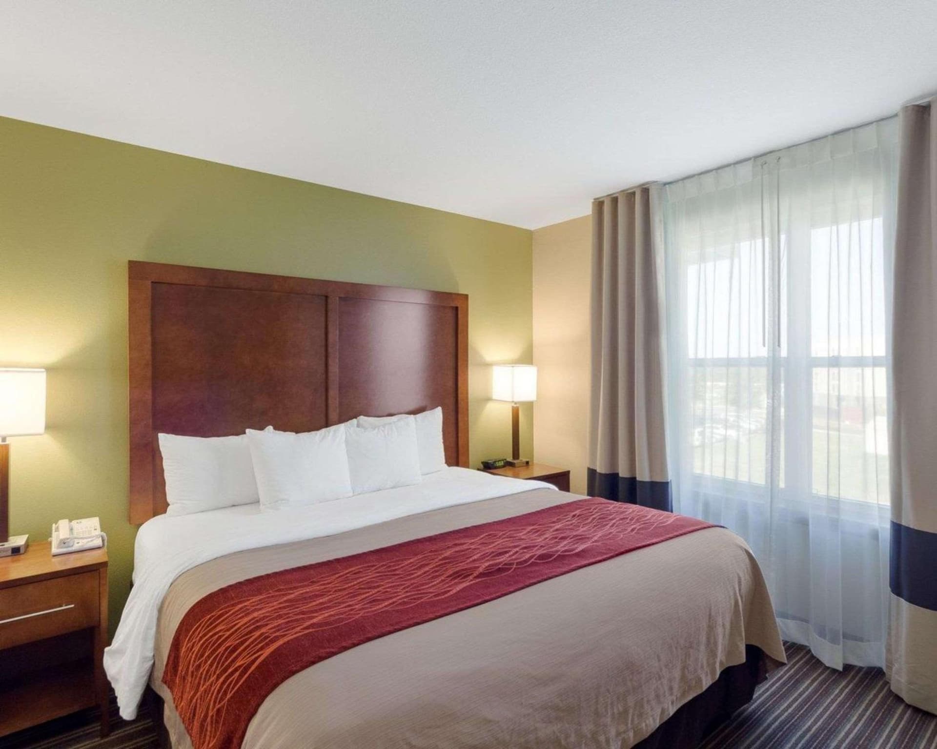 Comfort Inn & Suites Fayetteville-University Area gallery photo in Fayetteville, AR — image 17
