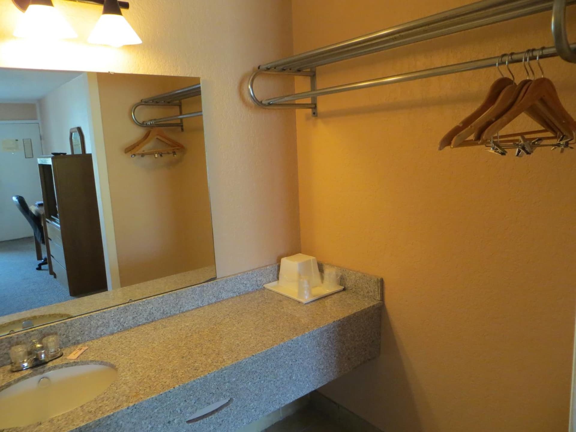 Americourt Extended Stays gallery photo in Kingsport, TN — image 28