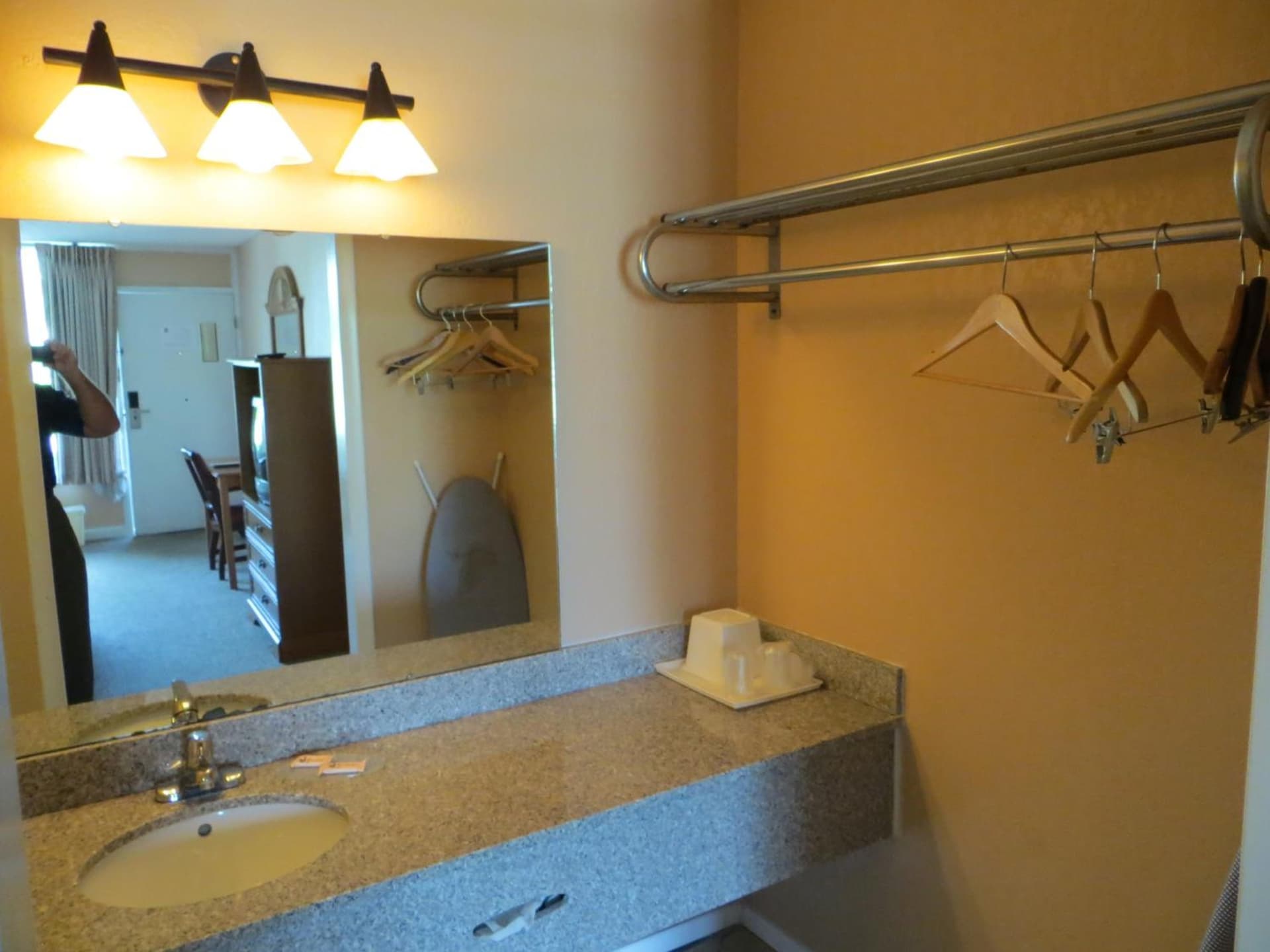 Americourt Extended Stays gallery photo in Kingsport, TN — image 12