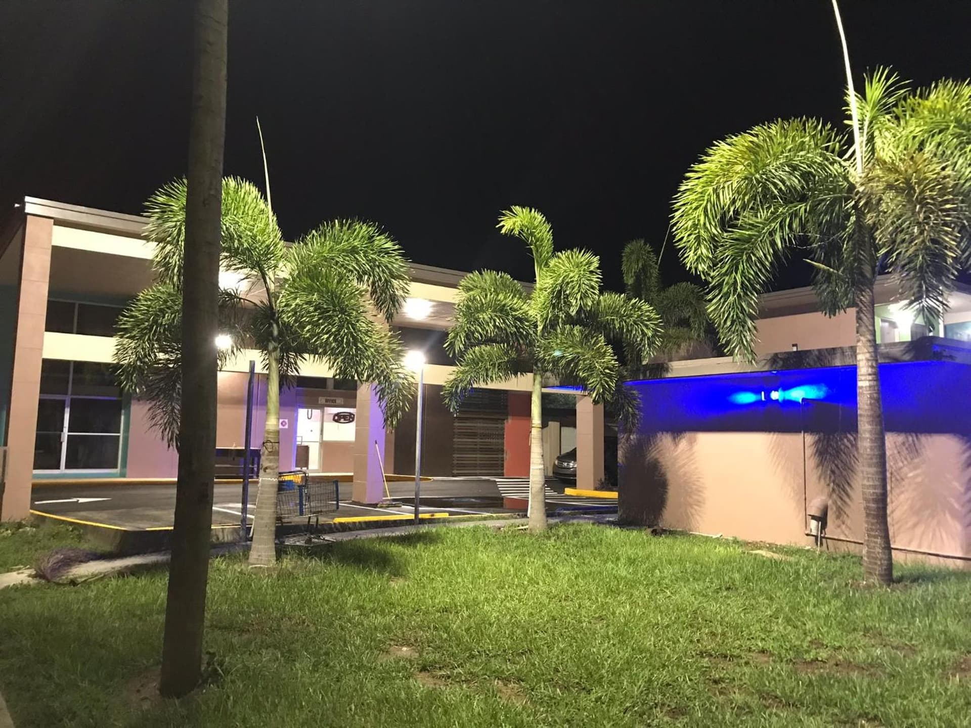 Tropical Inn & Suites gallery photo in Clearwater, FL — image 21