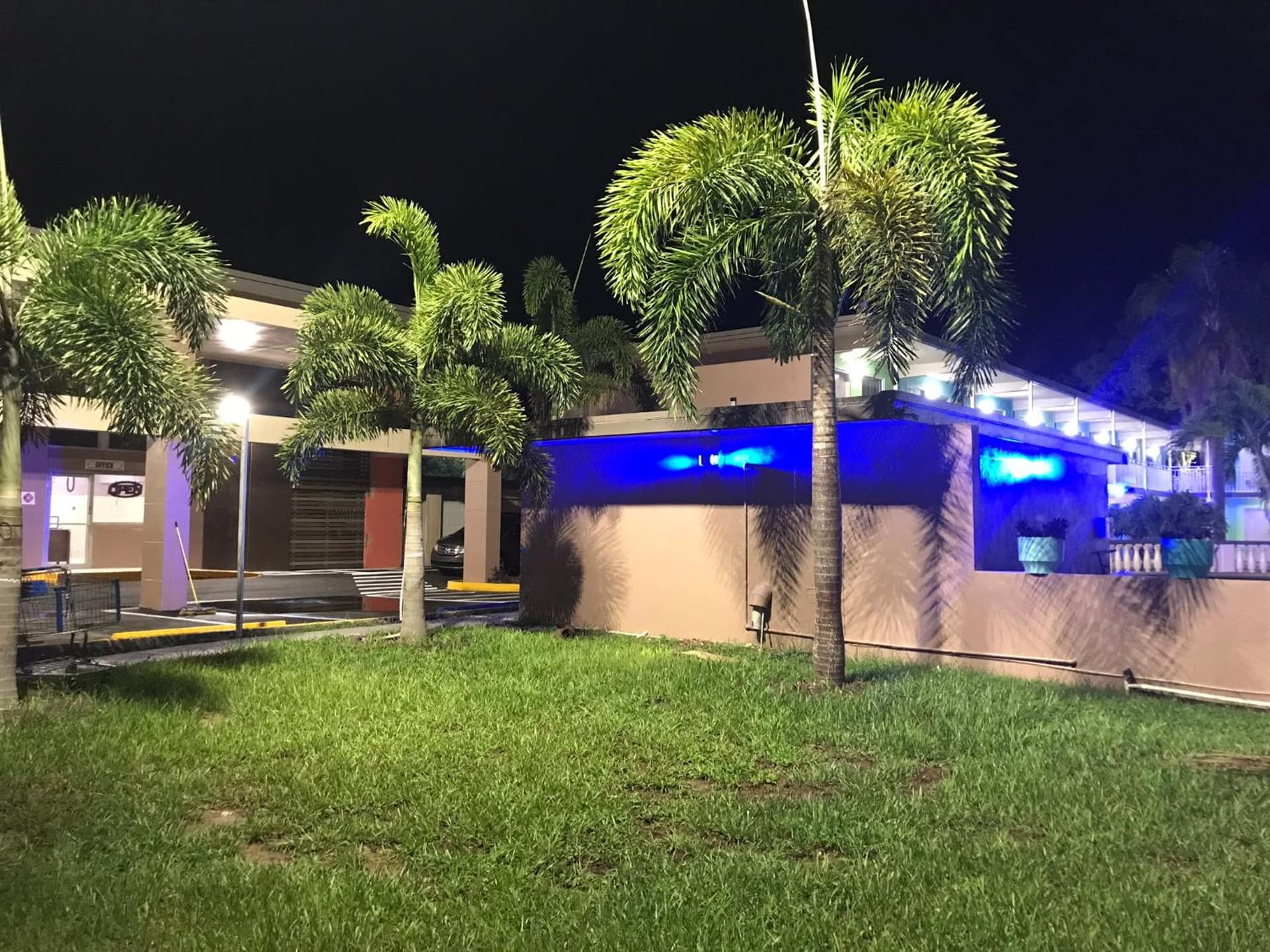 Tropical Inn & Suites gallery photo in Clearwater, FL — image 22