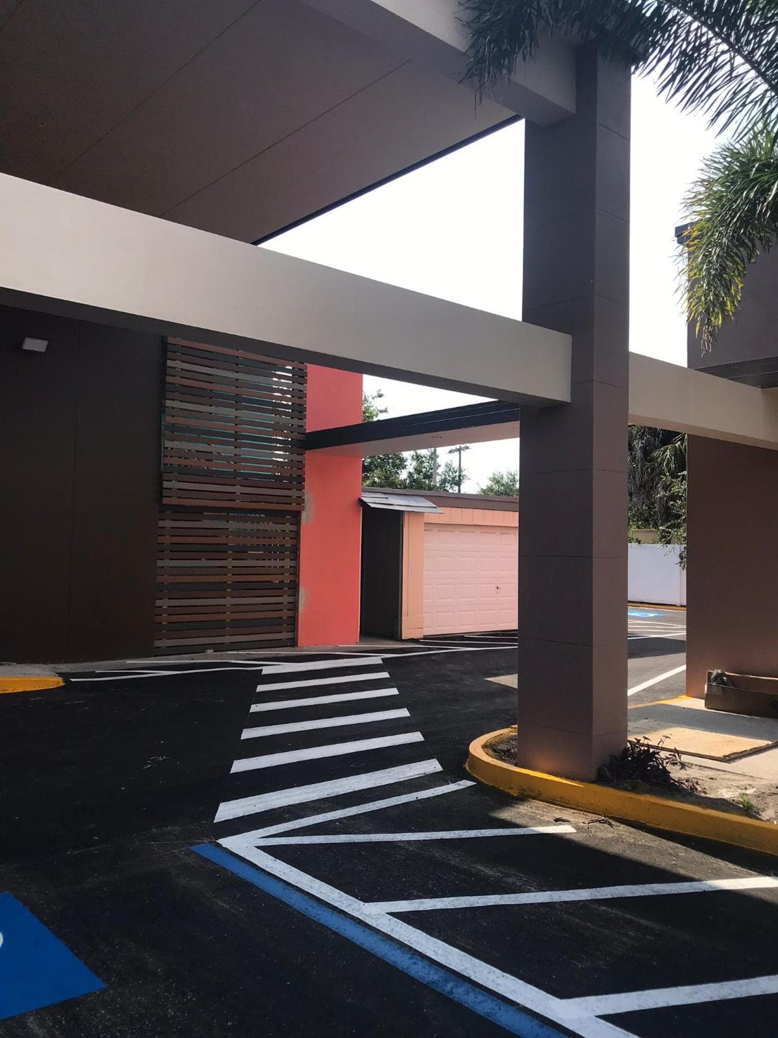 Tropical Inn & Suites gallery photo in Clearwater, FL — image 10