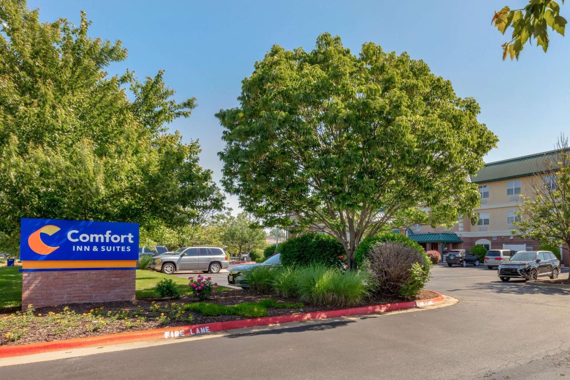 Comfort Inn & Suites Fayetteville-University Area gallery photo in Fayetteville, AR — image 18