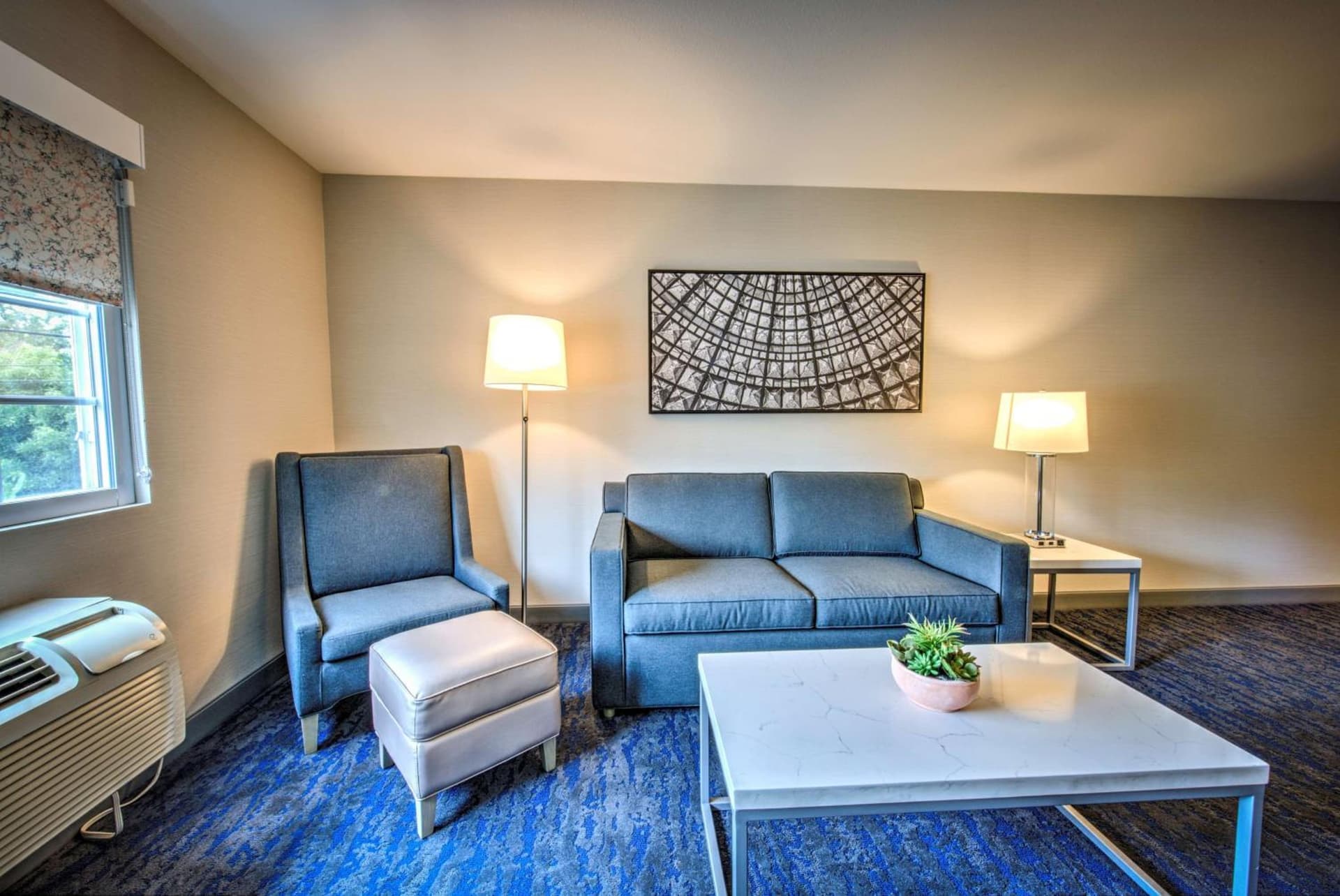Best Western Plus Media Center Inn & Suites gallery photo in Burbank, CA — image 10