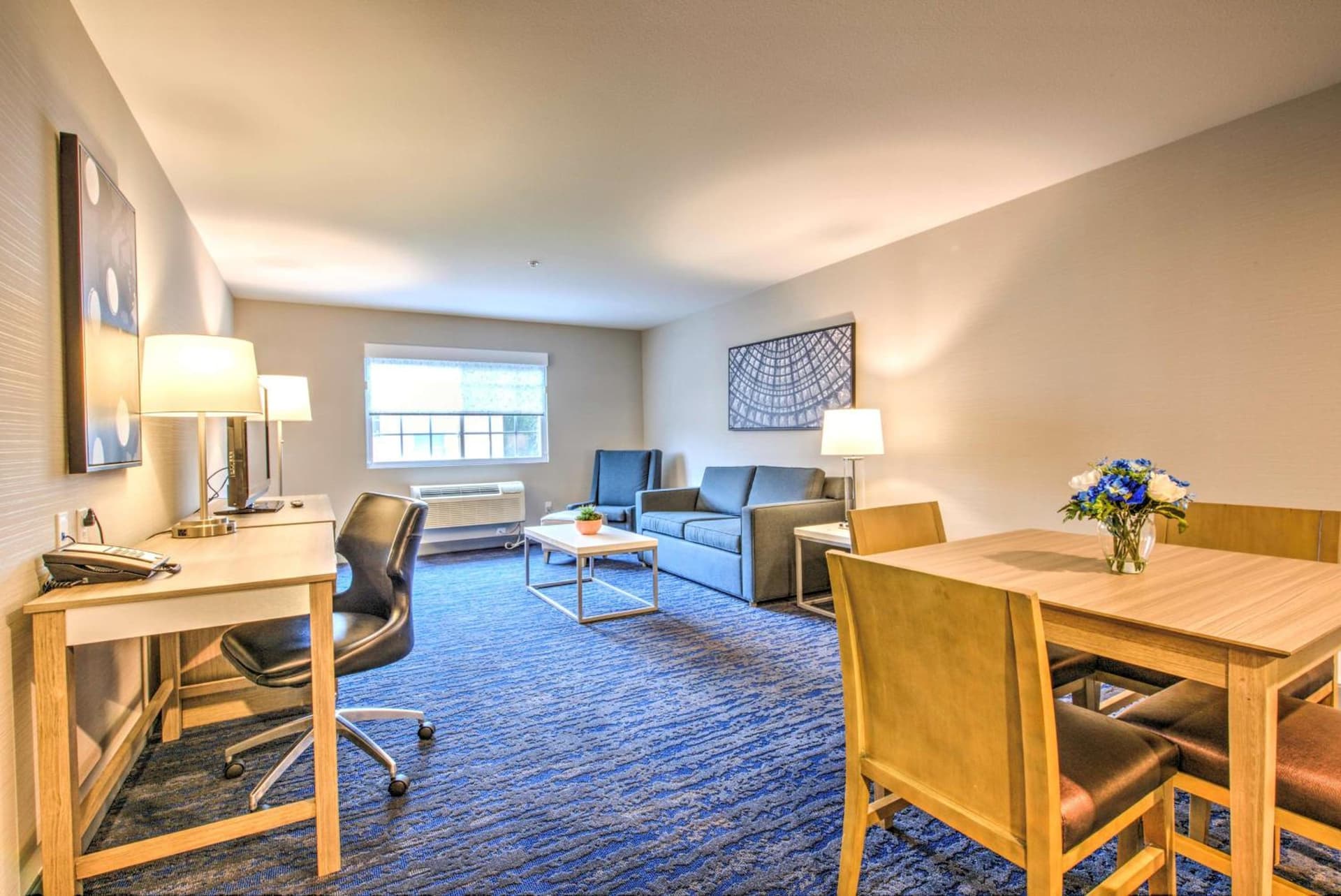 Best Western Plus Media Center Inn & Suites gallery photo in Burbank, CA — image 24