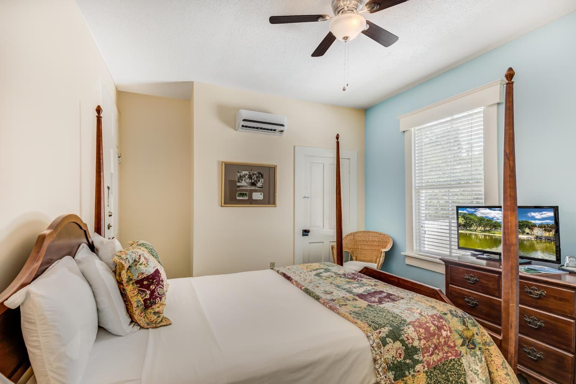 Lakeside Inn on Lake Dora gallery photo in Mount Dora, FL — image 12