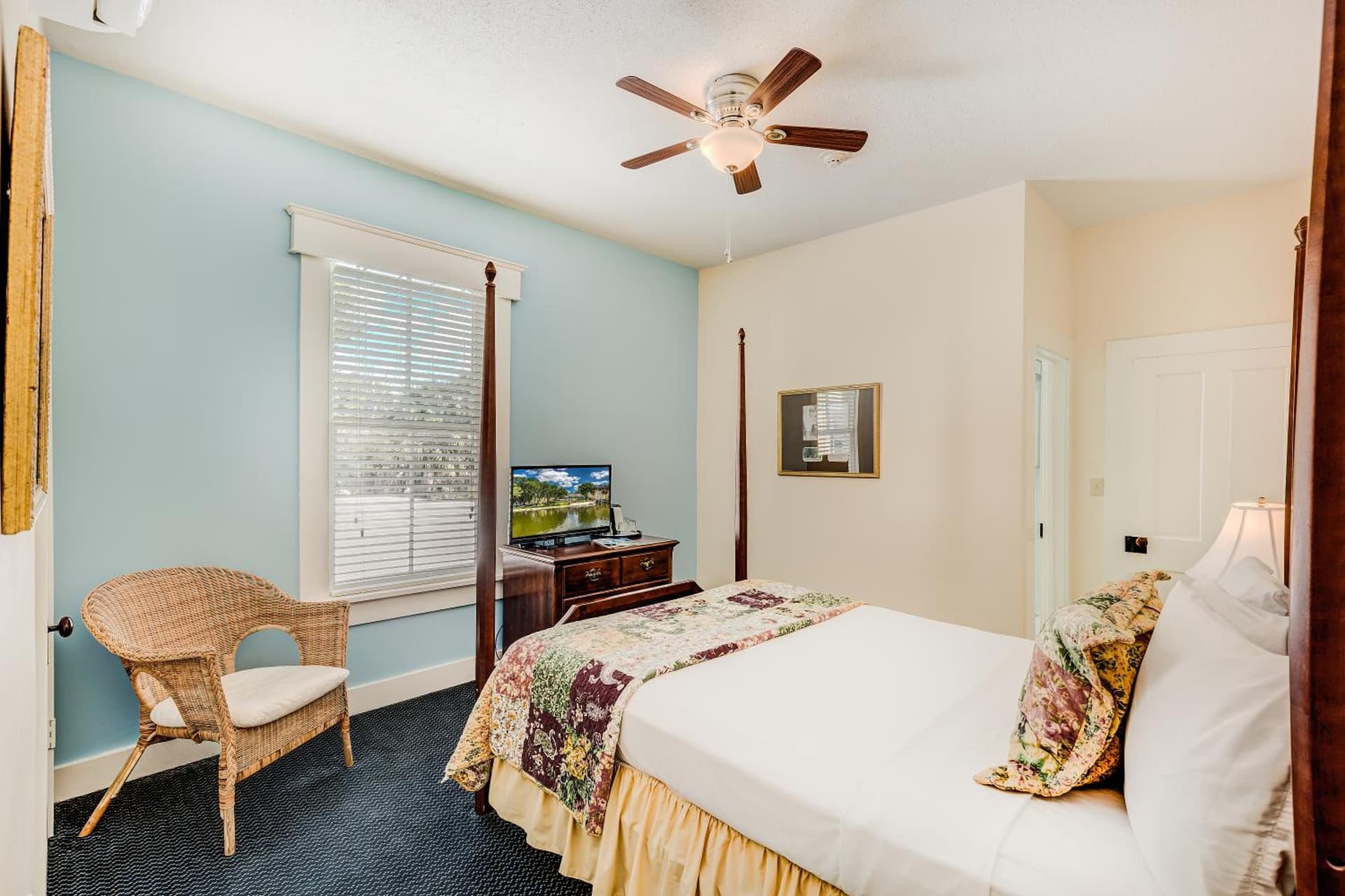 Lakeside Inn on Lake Dora gallery photo in Mount Dora, FL — image 26