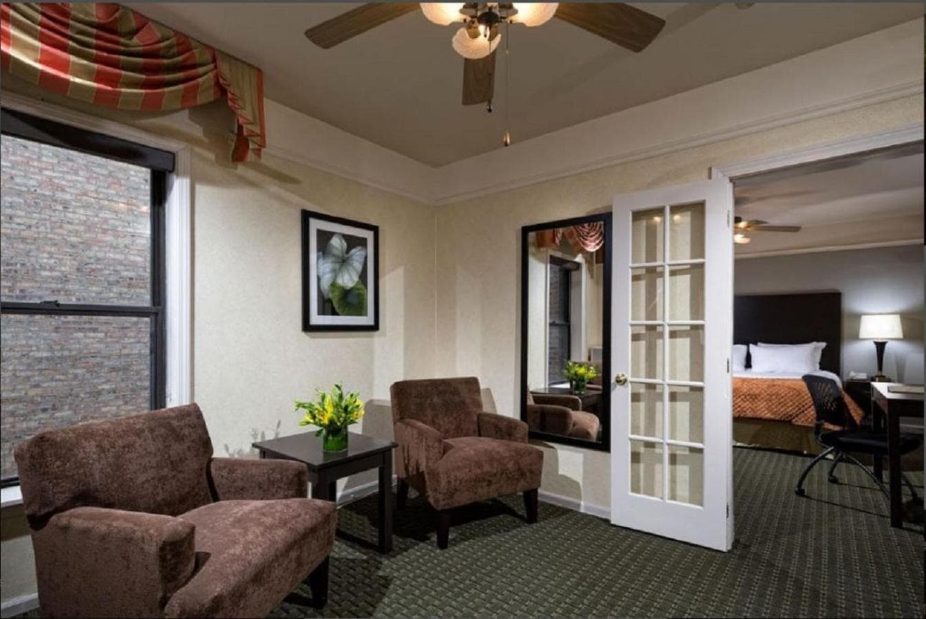 The Willows Hotel gallery photo in Chicago, IL — image 18