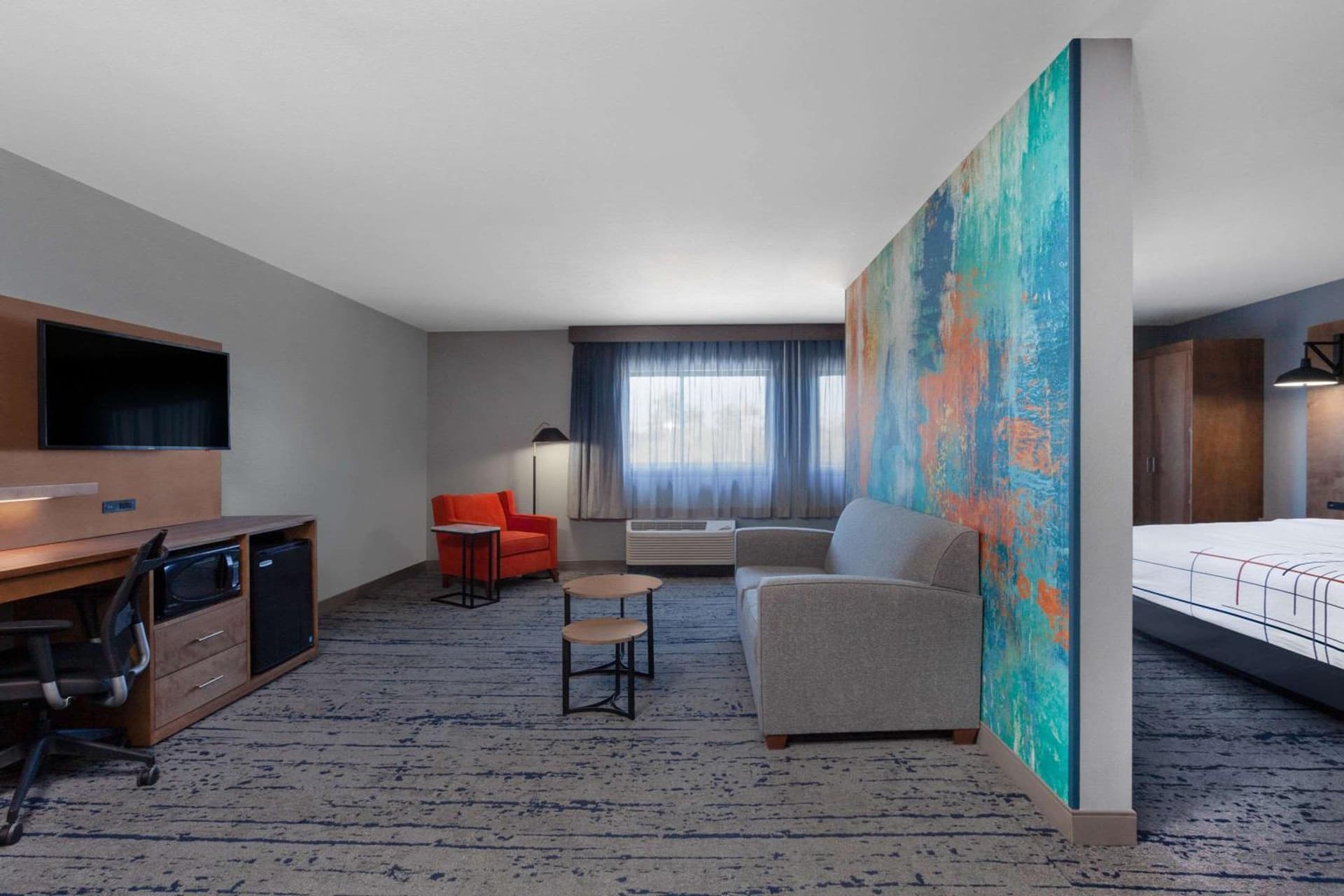La Quinta by Wyndham Ft. Myers - Sanibel Gateway gallery photo in Fort Myers, FL — image 28