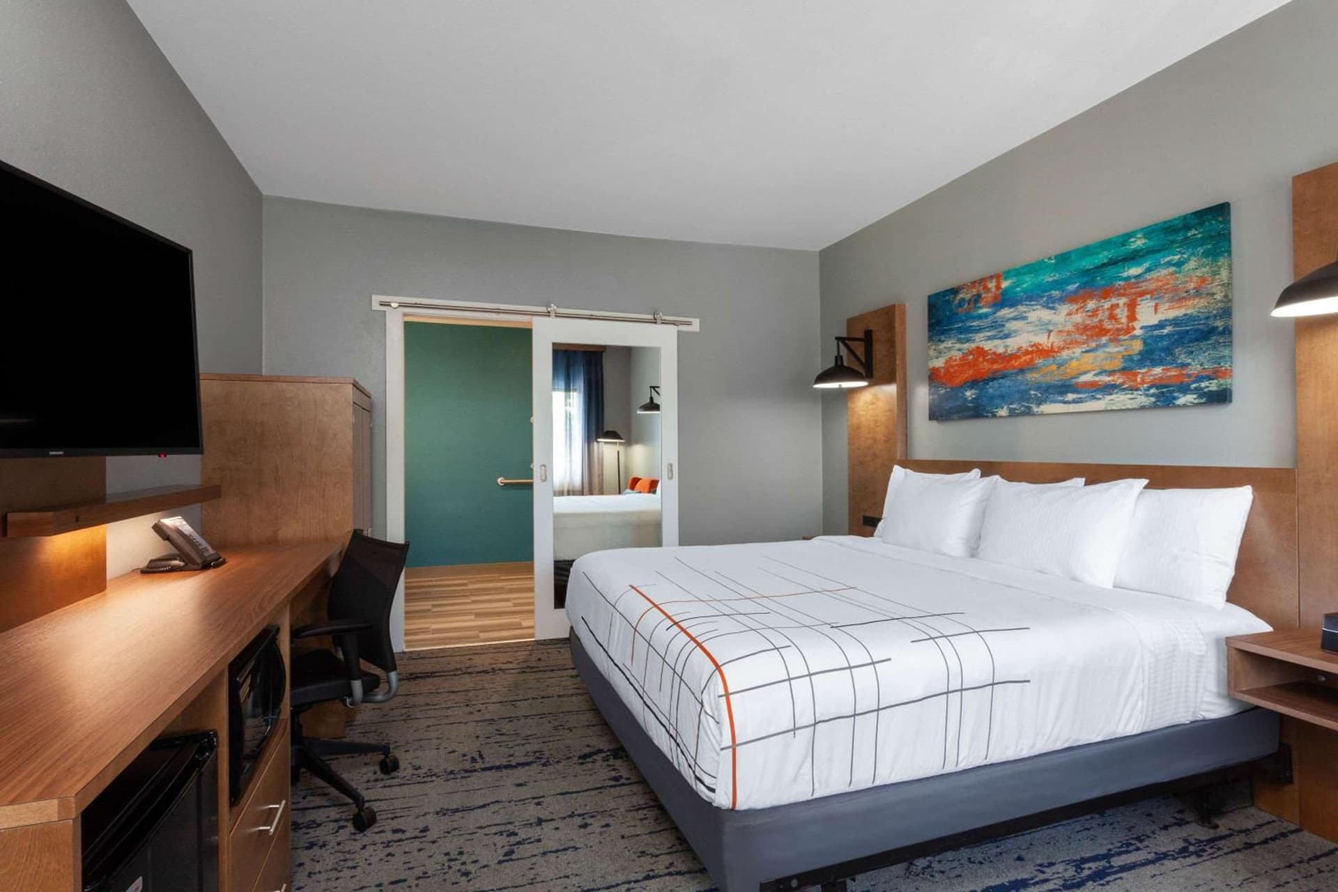 La Quinta by Wyndham Ft. Myers - Sanibel Gateway gallery photo in Fort Myers, FL — image 11
