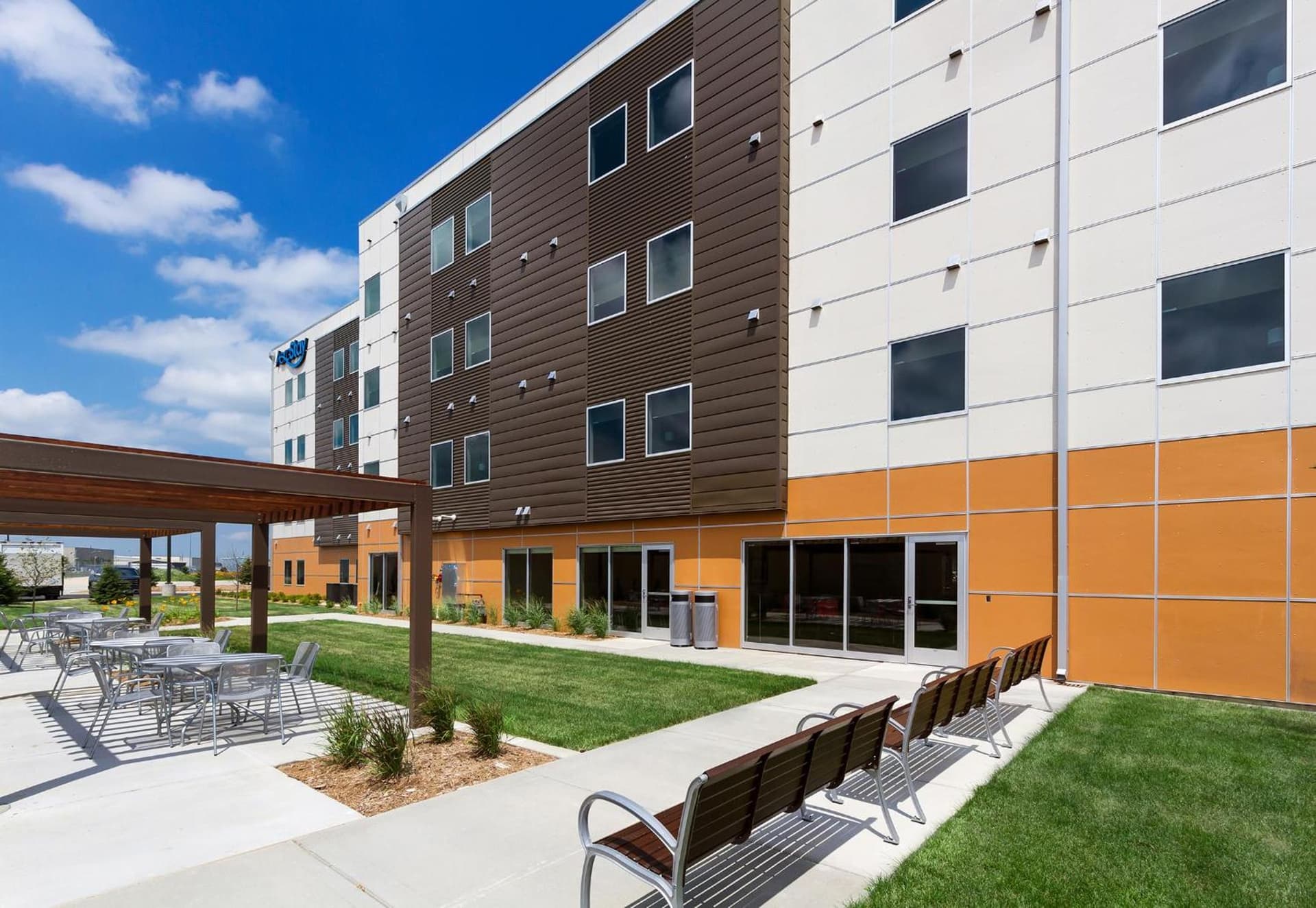 AeroStay gallery photo in Sioux Falls, SD — image 19