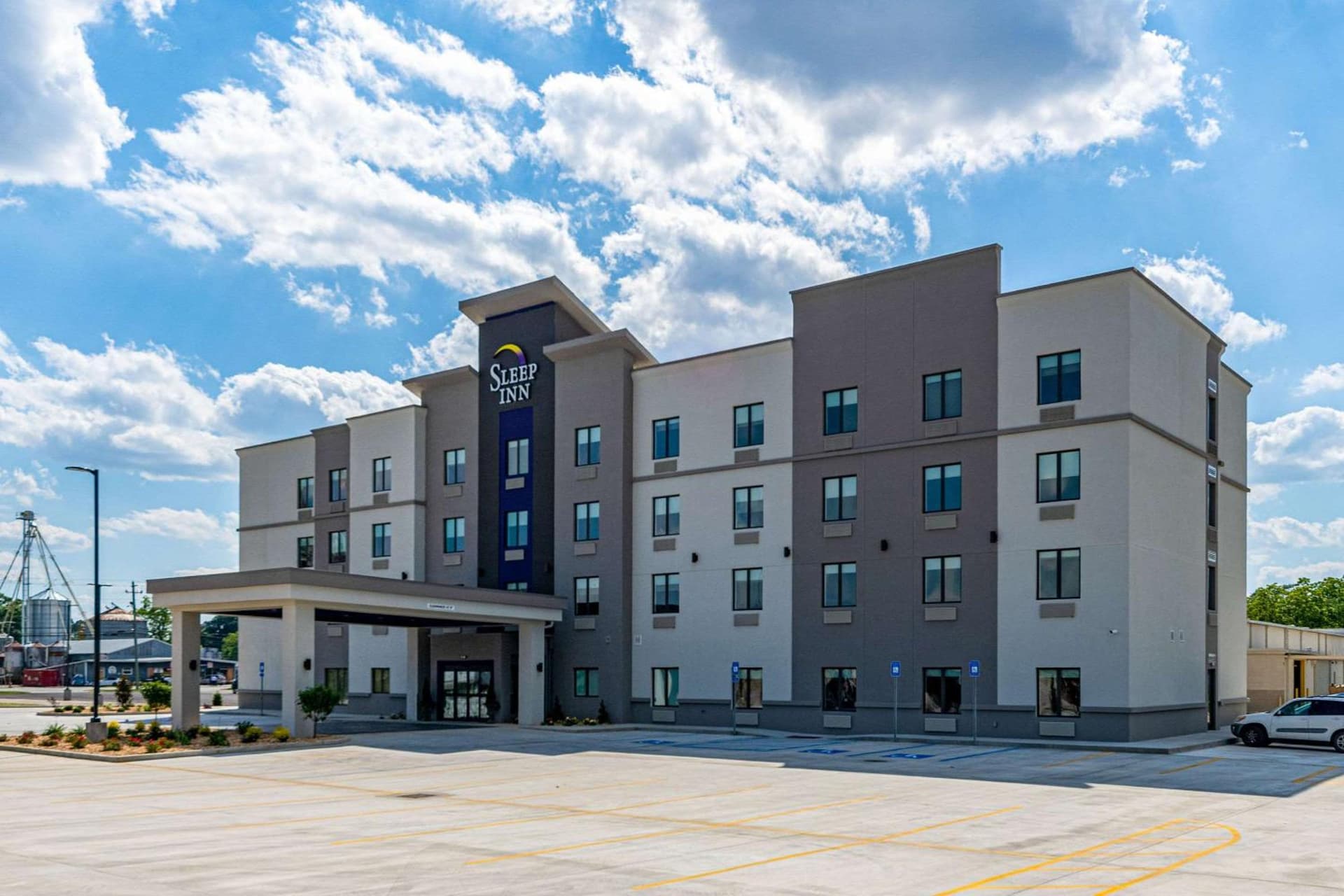 Sleep Inn Baxley featured exterior or lobby in Baxley, GA — similar hotel