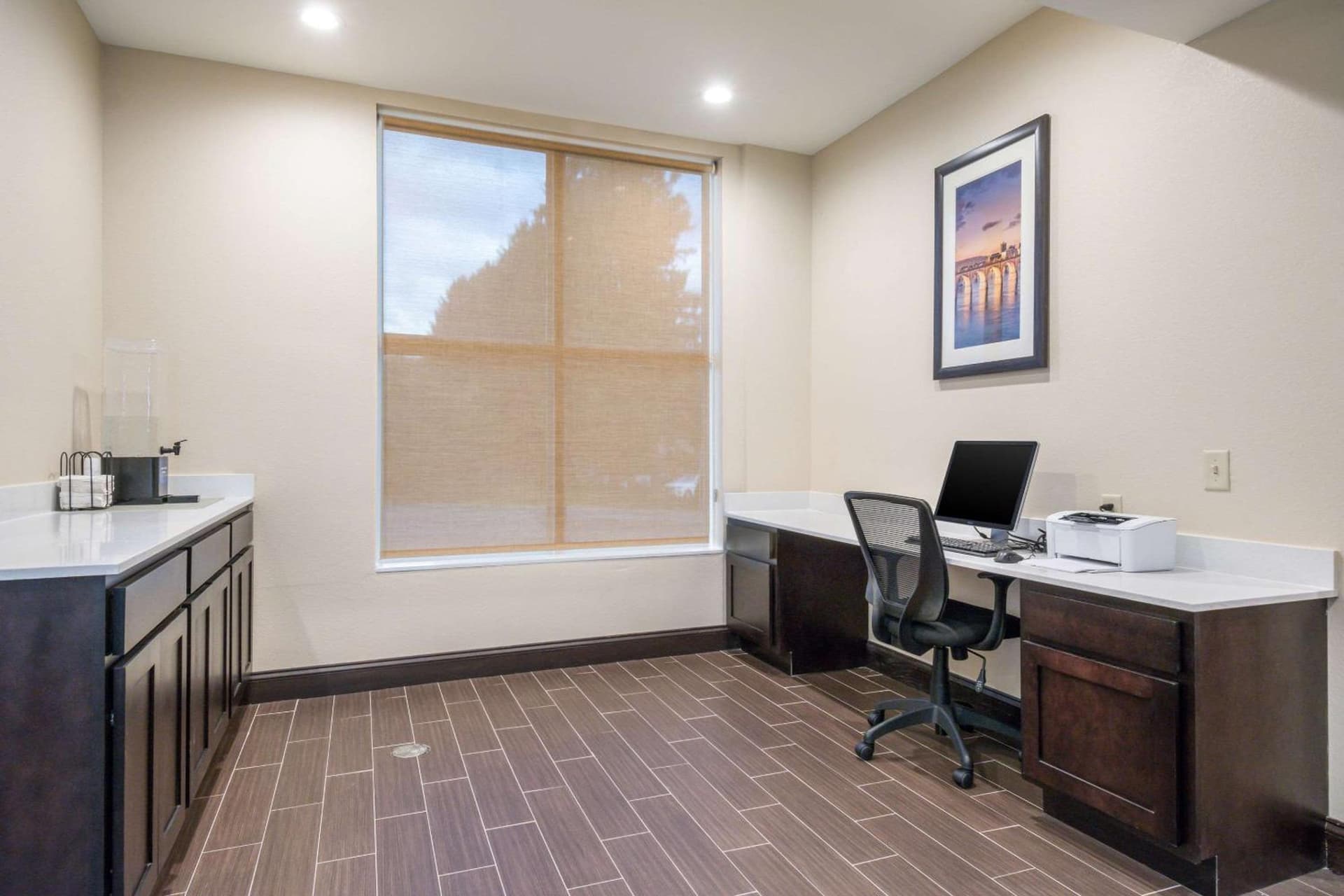 Comfort Inn & Suites Harrisburg - Hershey West property views in Harrisburg, PA — gallery photo 3