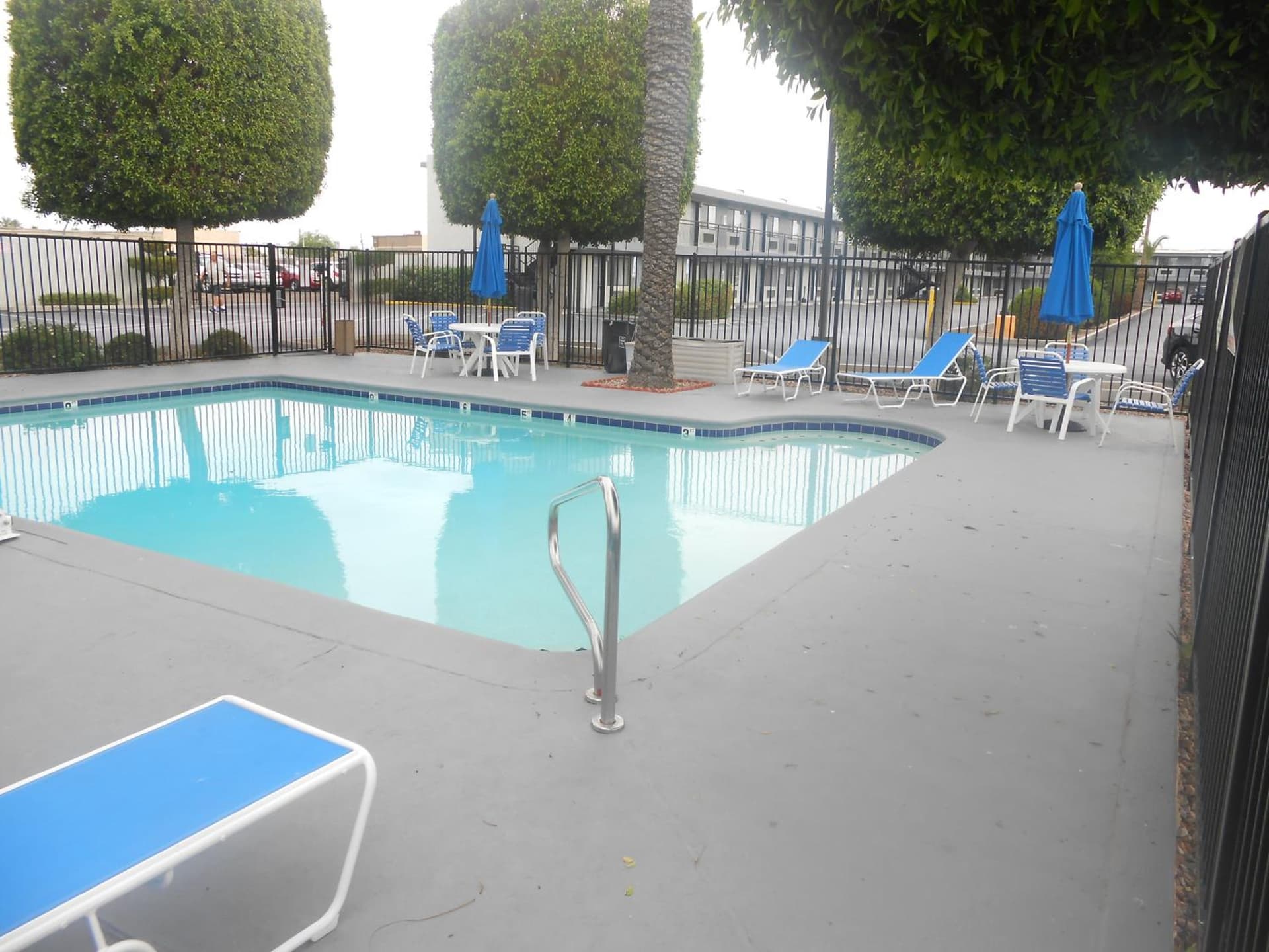 SureStay Hotel by Best Western Phoenix Airport gallery photo in Phoenix, AZ — image 63