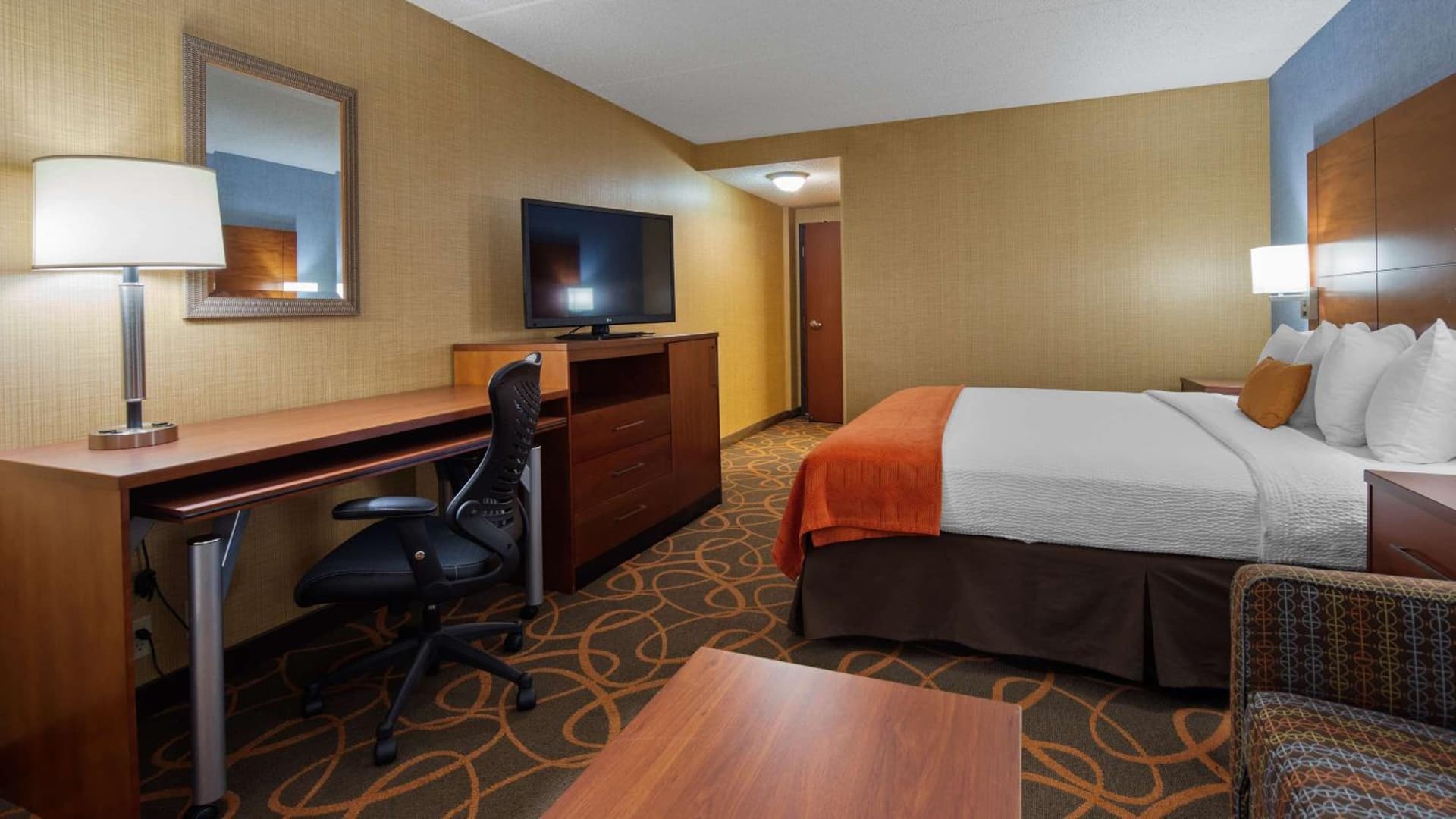 Best Western Plus Fresno Airport Hotel gallery photo in Fresno, CA — image 5