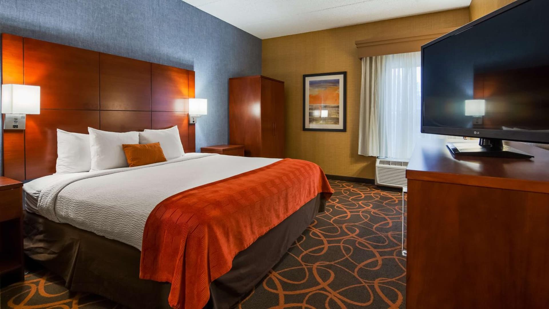 Best Western Plus Fresno Airport Hotel gallery photo in Fresno, CA — image 9