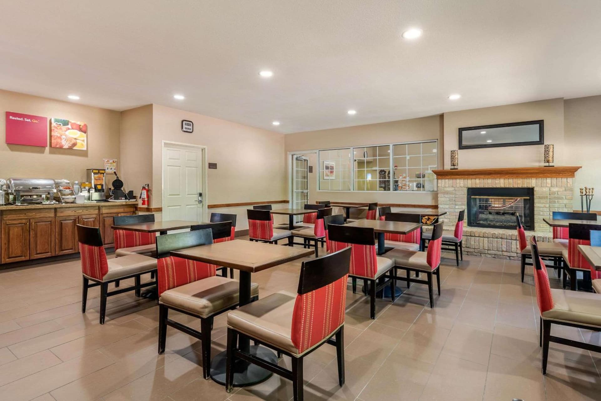 Comfort Suites Fort Collins Near University gallery photo in Fort Collins, CO — image 17