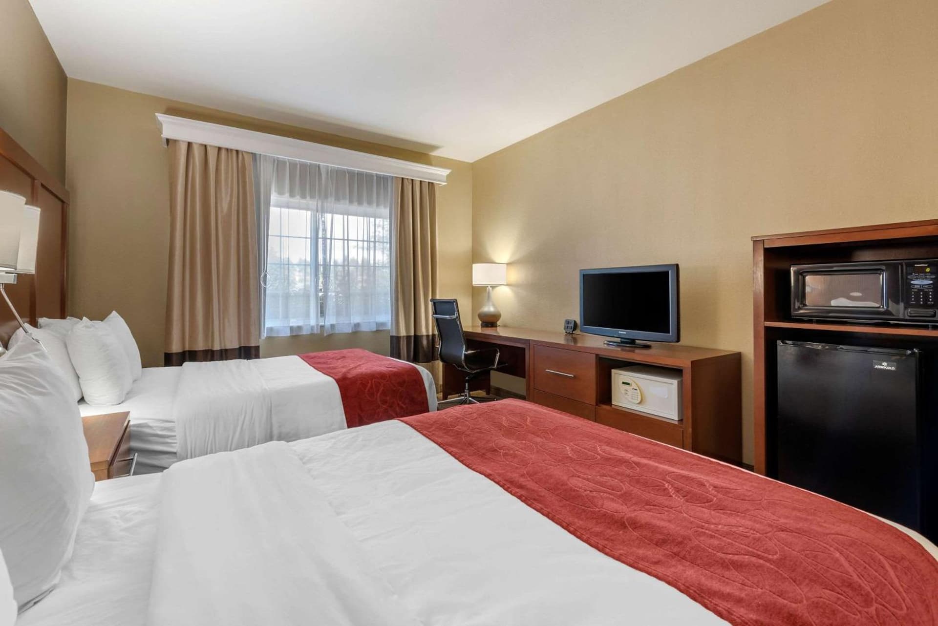 Comfort Suites Fort Collins Near University gallery photo in Fort Collins, CO — image 19