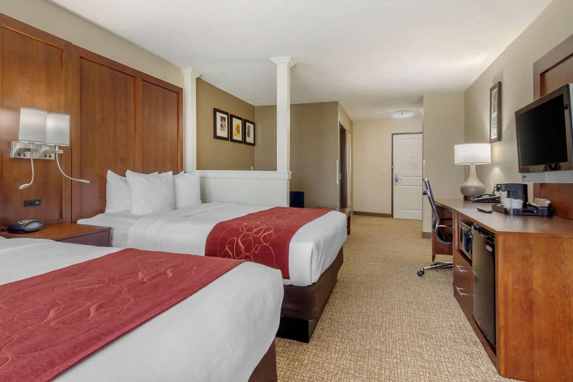 Comfort Suites Speedway - Kansas City gallery photo in Kansas City, KS — image 9