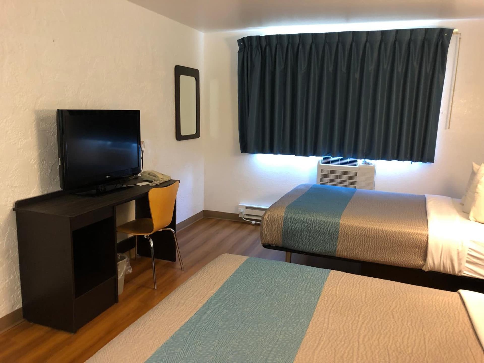 Days Inn by Wyndham La Crosse gallery photo in La Crosse, WI — image 27