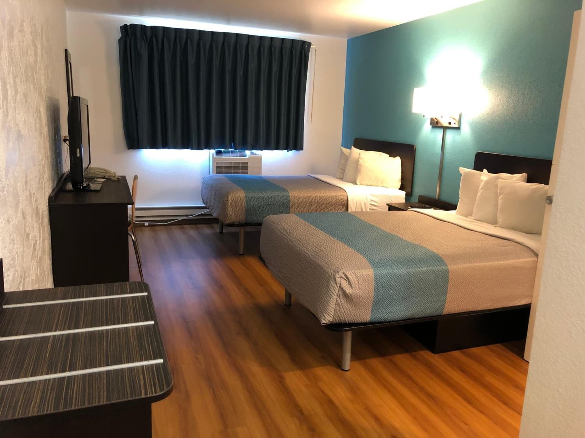 Days Inn by Wyndham La Crosse gallery photo in La Crosse, WI — image 22