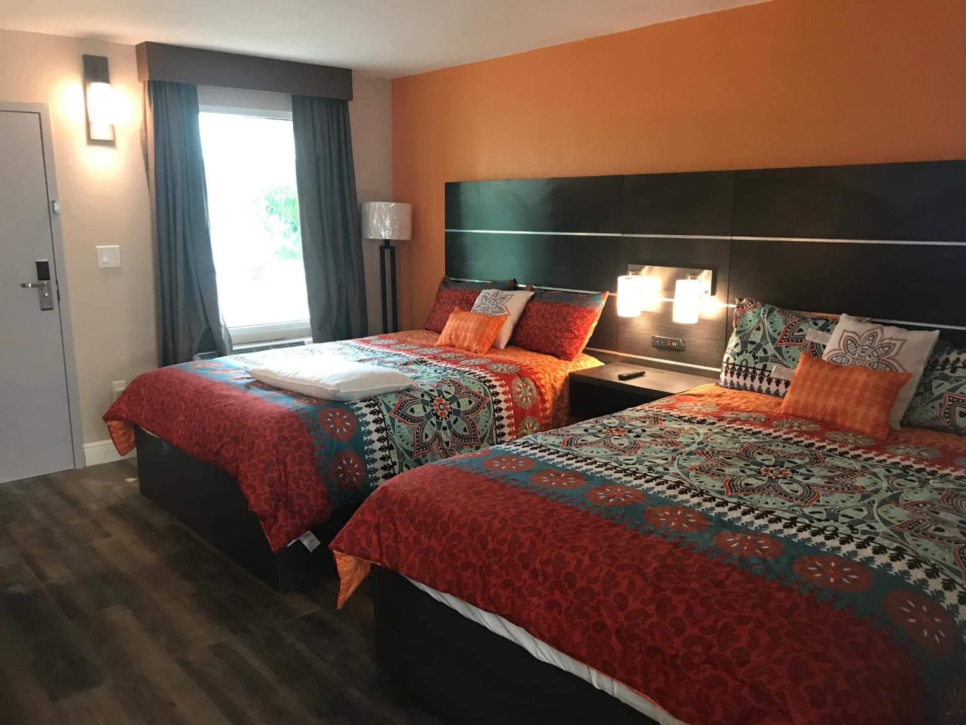 Tropical Inn & Suites gallery photo in Clearwater, FL — image 25