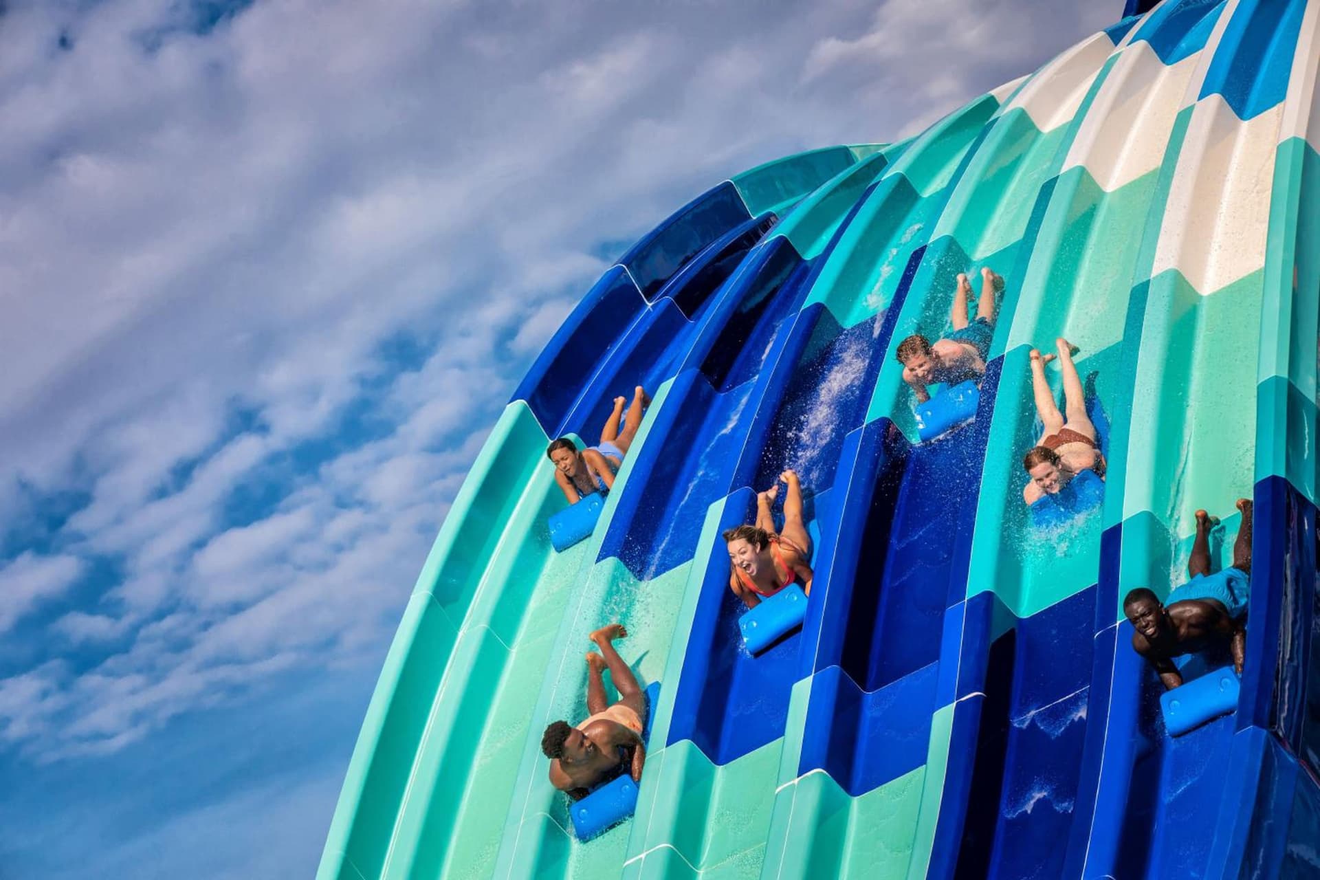 Margaritaville Resort Orlando with H2O Waterpark gallery photo in Orlando, FL — image 161