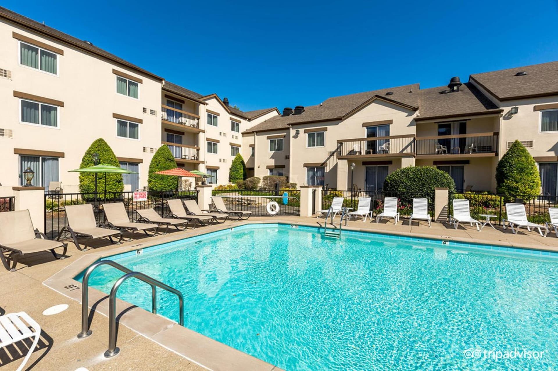 Club Hotel Nashville Inn & Suites gallery photo in Nashville, TN — image 18