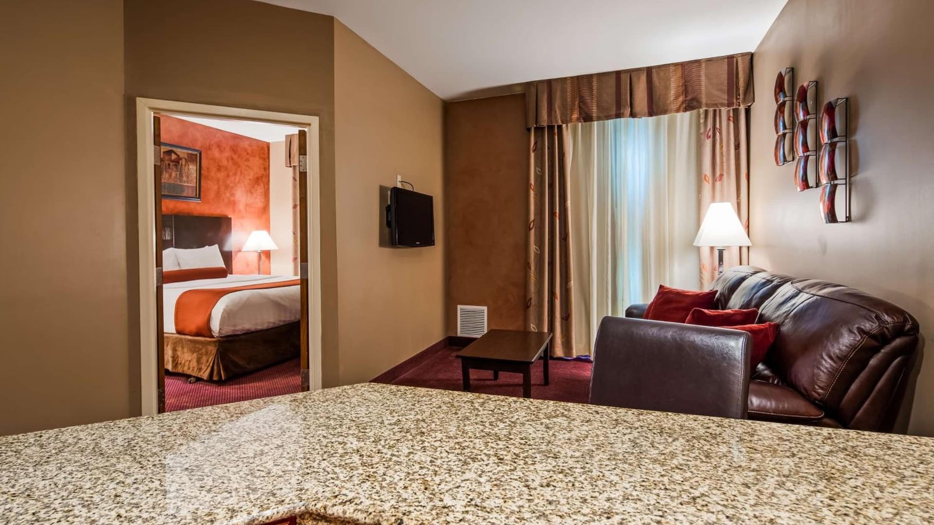 Best Western PLUS Hannaford Inn & Suites gallery photo in Cincinnati, OH — image 19