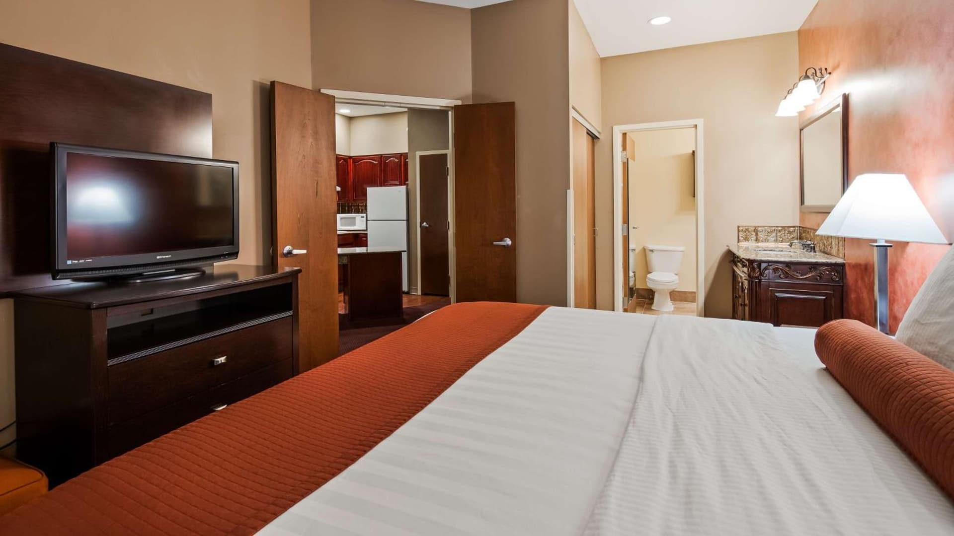 Best Western PLUS Hannaford Inn & Suites gallery photo in Cincinnati, OH — image 23