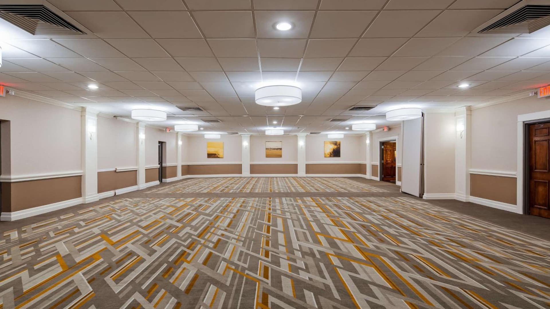 Cottonwood Airport & Expo Hotel Louisville gallery photo in Louisville, KY — image 41