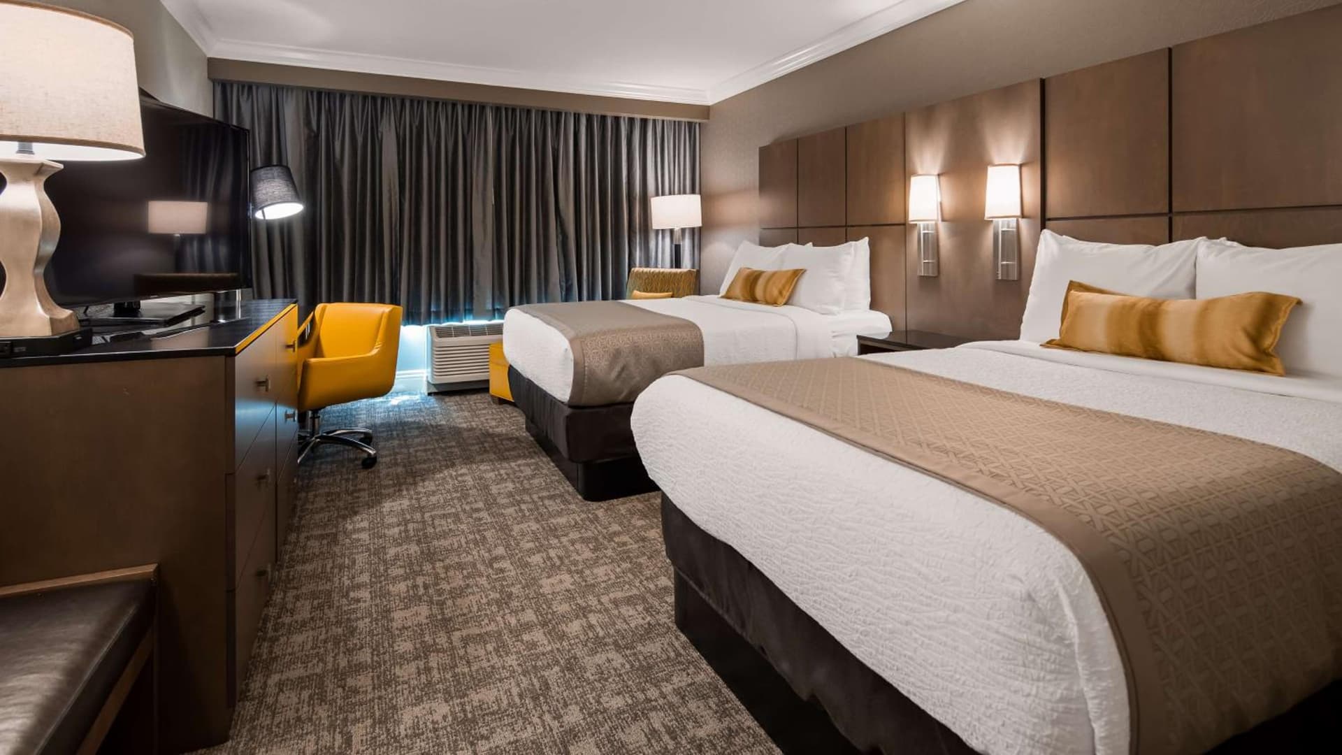 Cottonwood Airport & Expo Hotel Louisville gallery photo in Louisville, KY — image 6