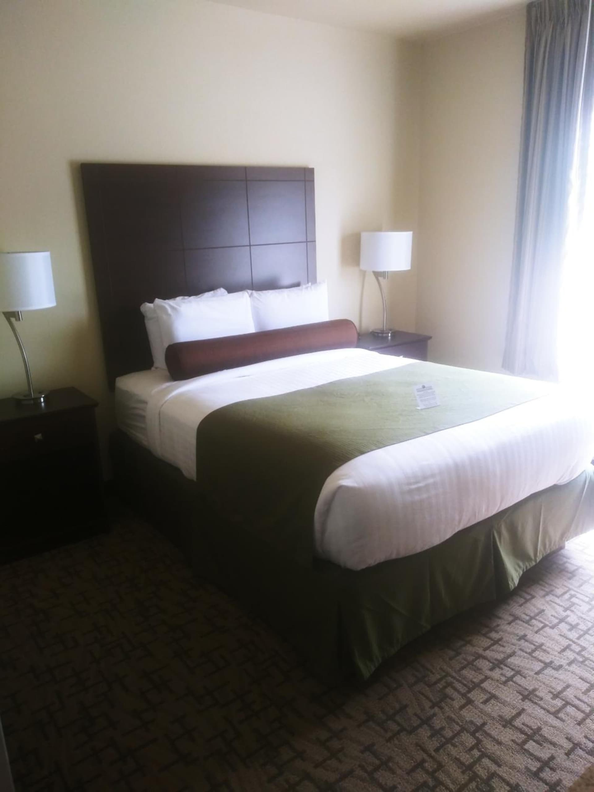 Cobblestone Hotel & Suites - Harborcreek gallery photo in Erie, PA — image 16