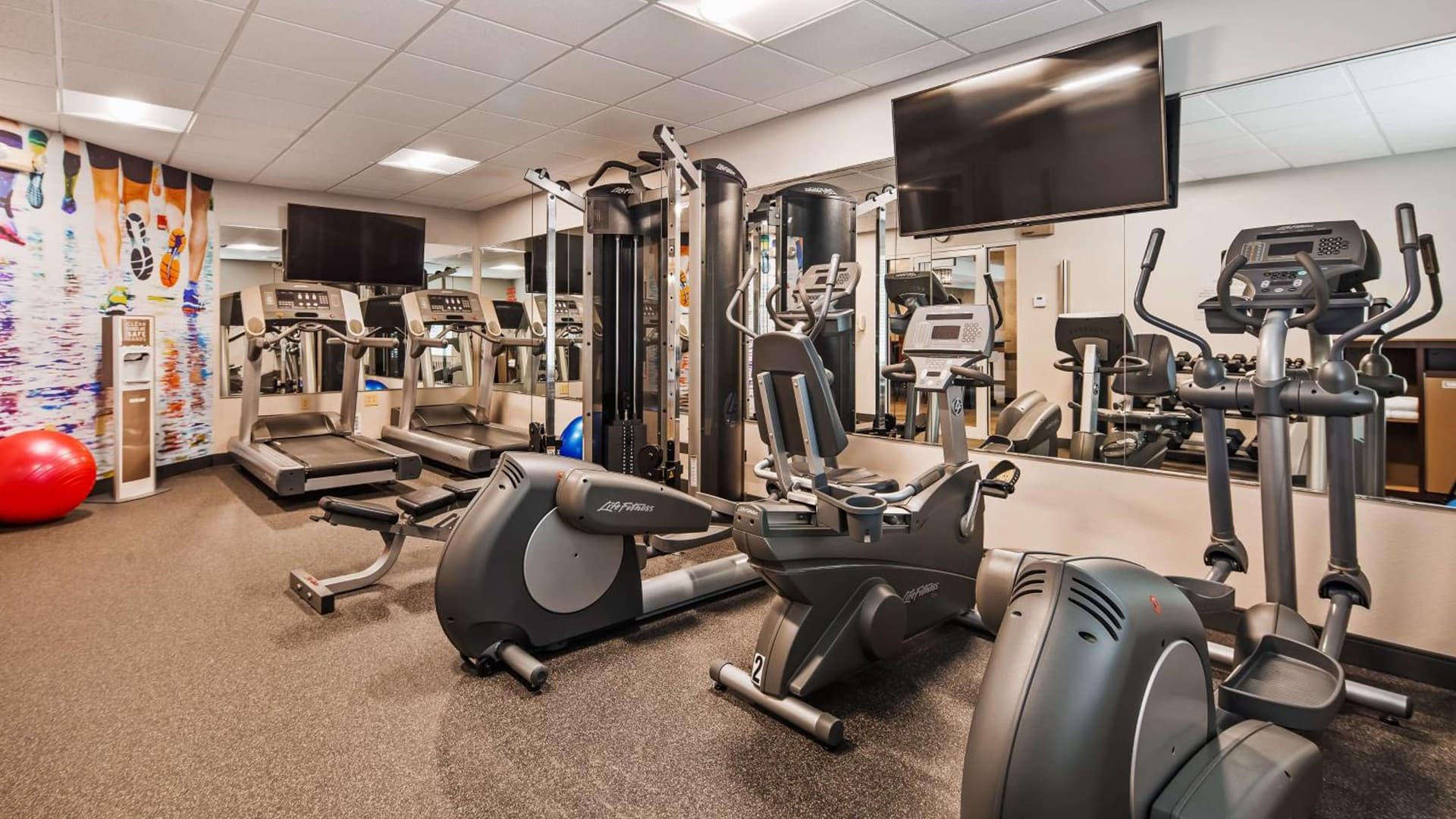Best Western Plus Hudson I-94 gallery photo in Hudson, WI — image 26