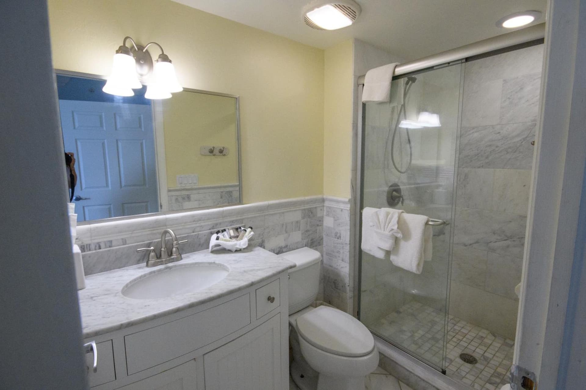 Edison Beach House gallery photo in Fort Myers Beach, FL — image 126